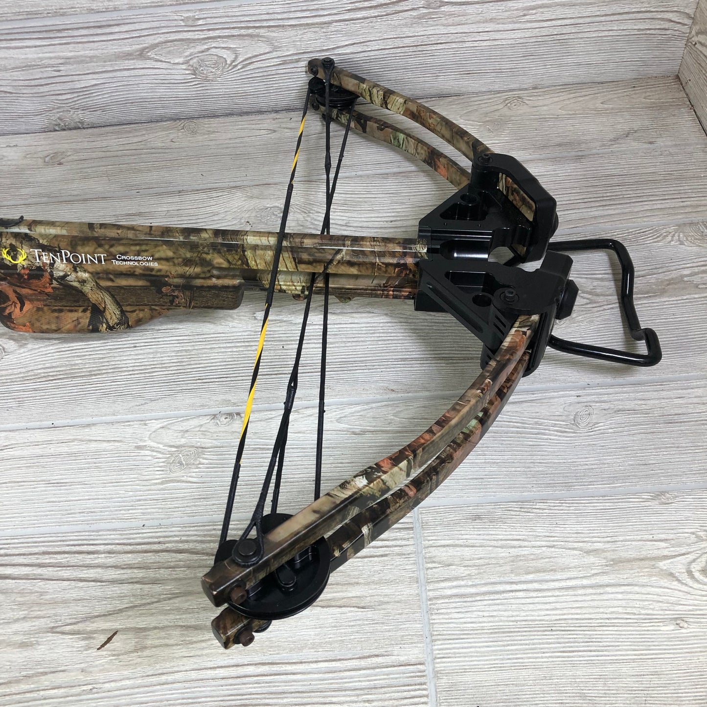 TenPoint Titan Xtreme Crossbow CF
