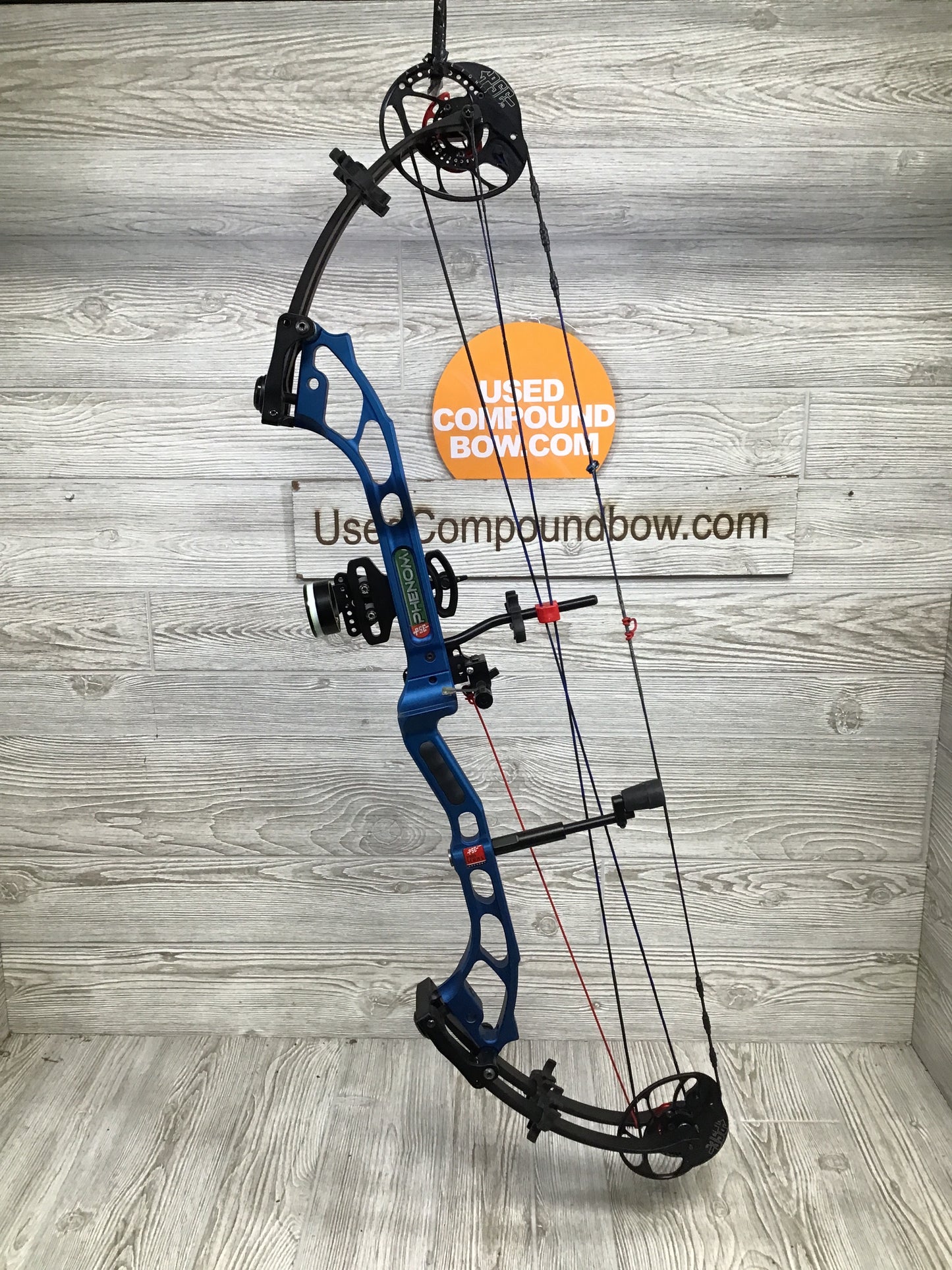 PSE Phenom SD Target Bow Package 60 lb max