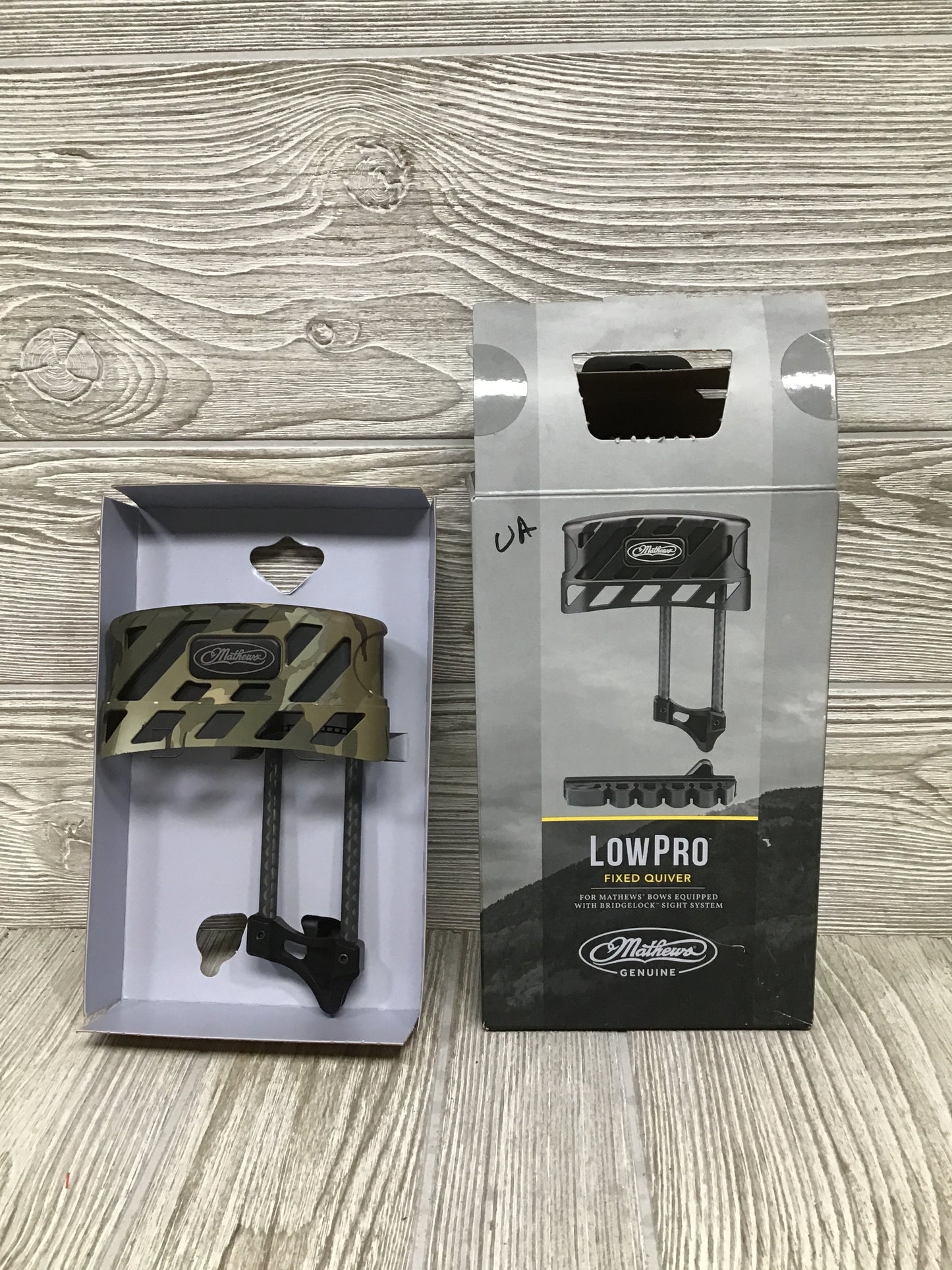 Mathews LowPro Fixed Quiver Under Armour Forest Right Hand