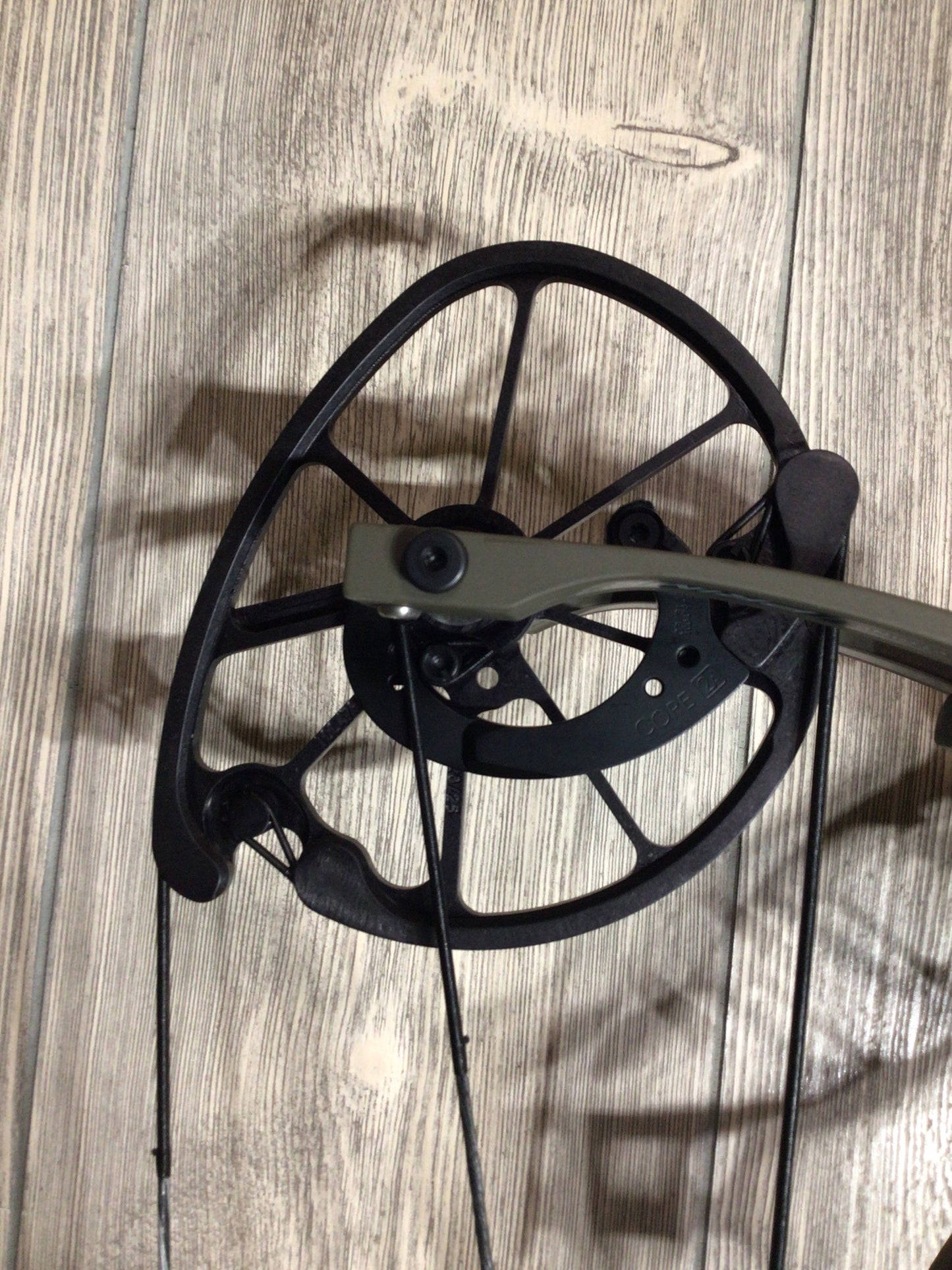 Prime Form 30 60-70# Mossy Oak Bottomland 29"