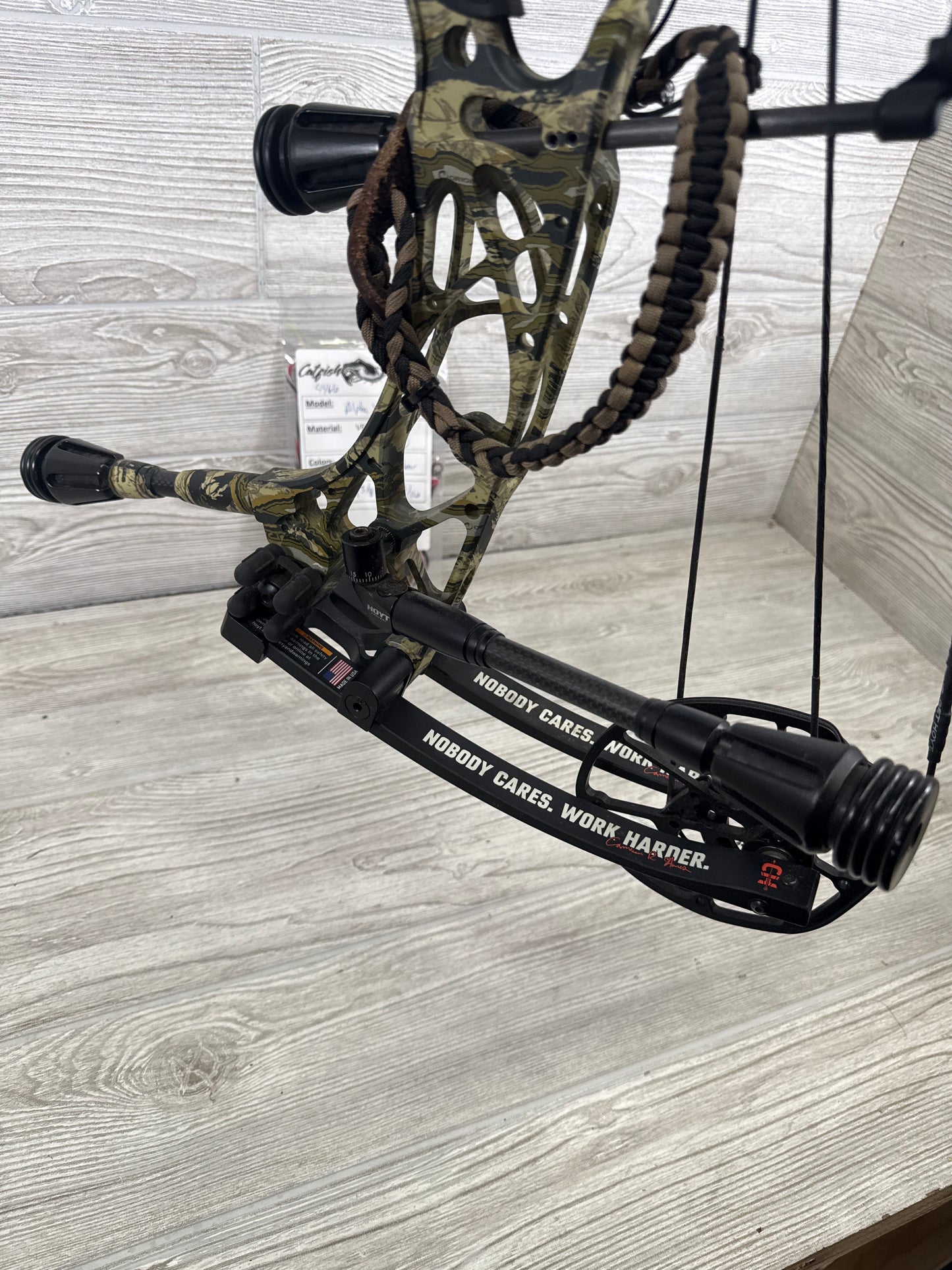 Used Hoyt Alpha X 33 Cameron Hanes Package 80# right hand