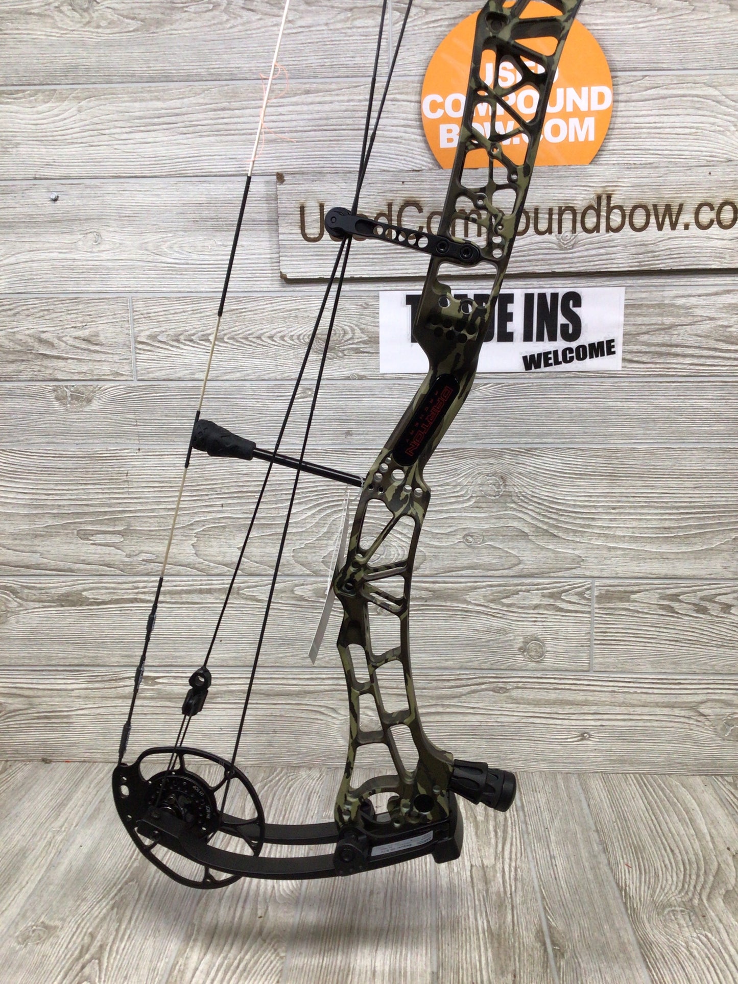 Darton Sequel 35 ST2 Right Handed 60-70# Bottomlands