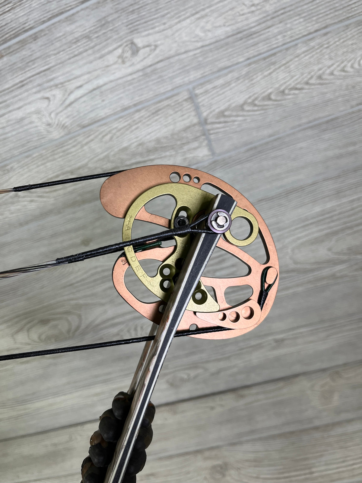 Used RH Hoyt ViperTec XT 1000 60-70# Realtree