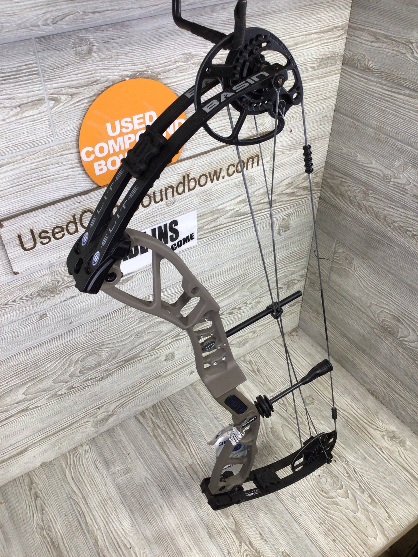 Elite Basin Right Handed Sienna Brown 20-70lbs