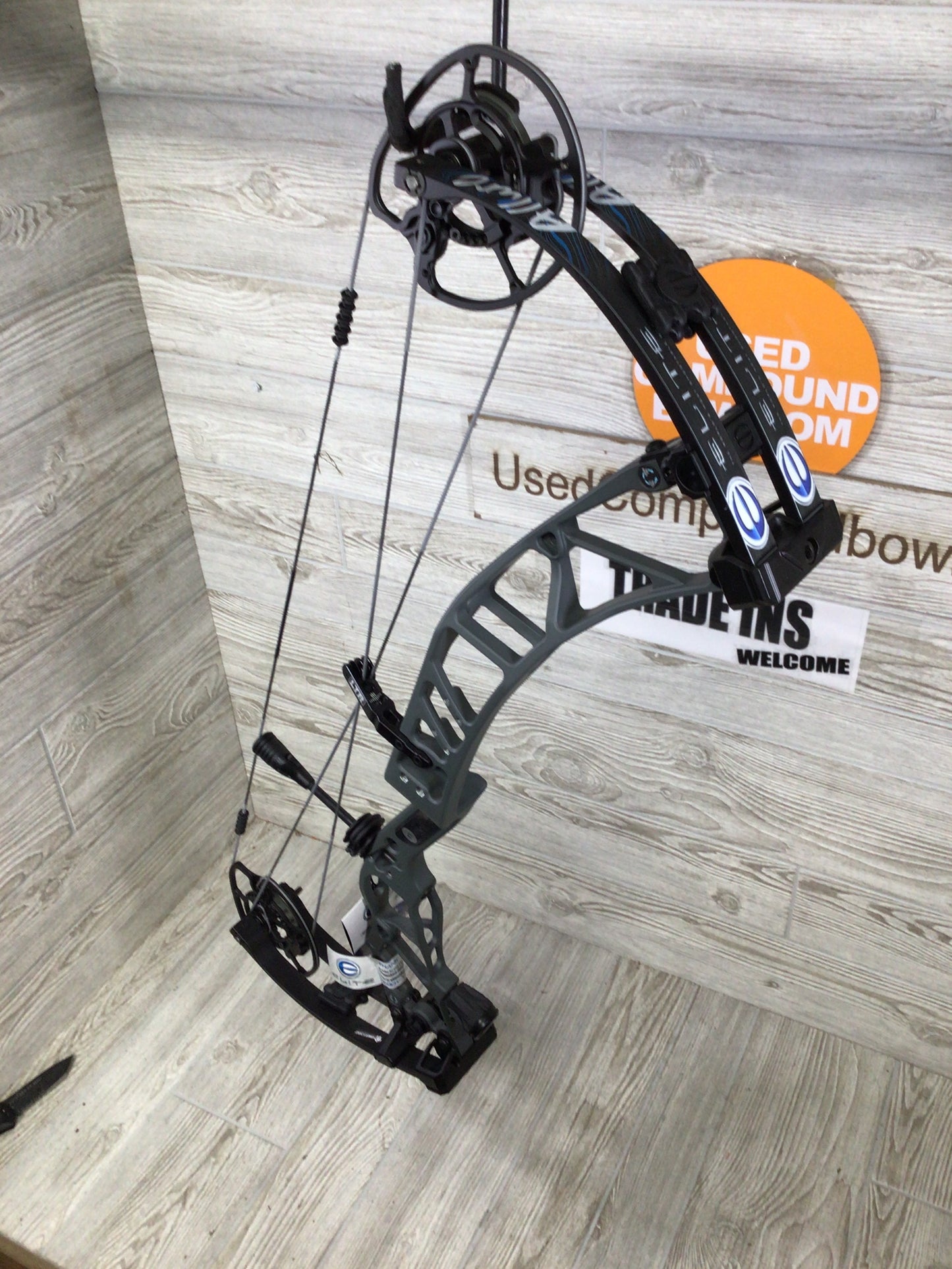 Elite Allure Right Handed Slate Gray 40-50lbs 27" Bow
