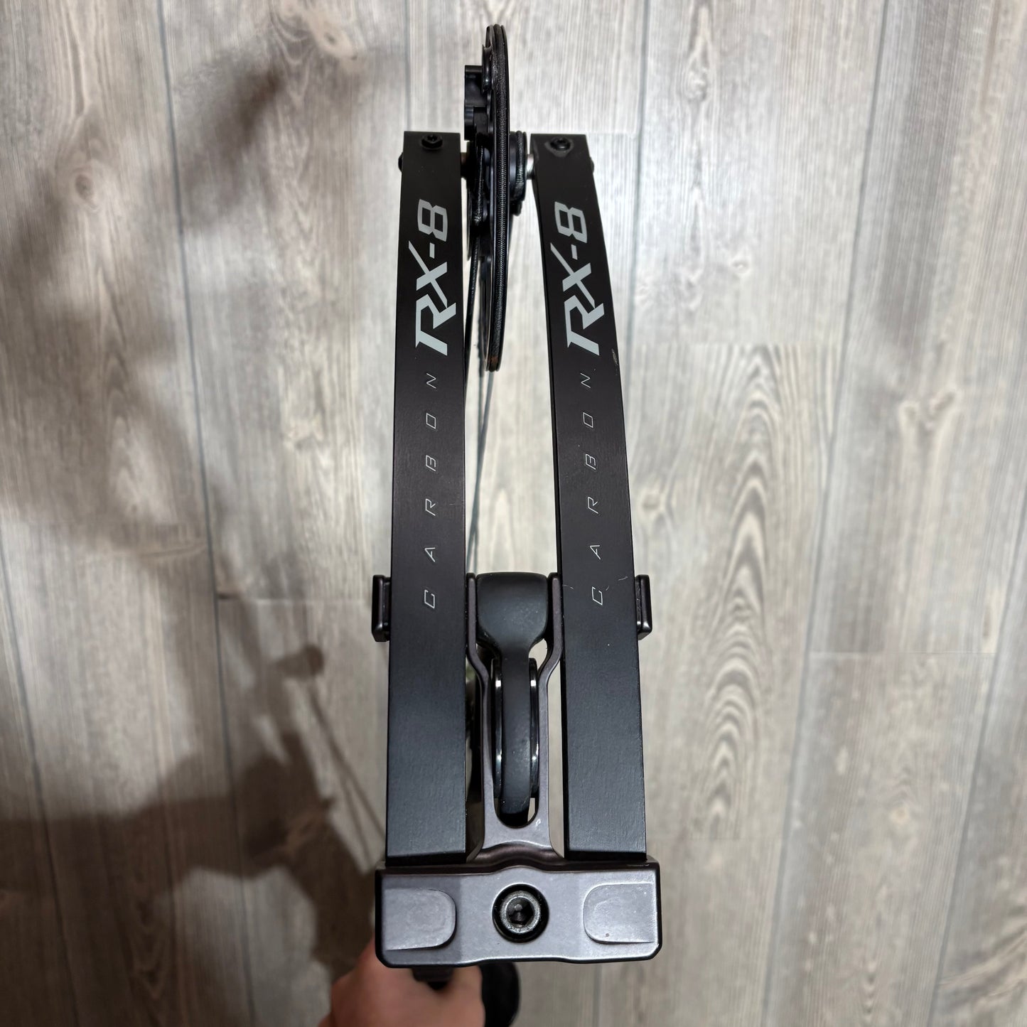 Used Hoyt RX-8 Ultra Black RH 60-70#