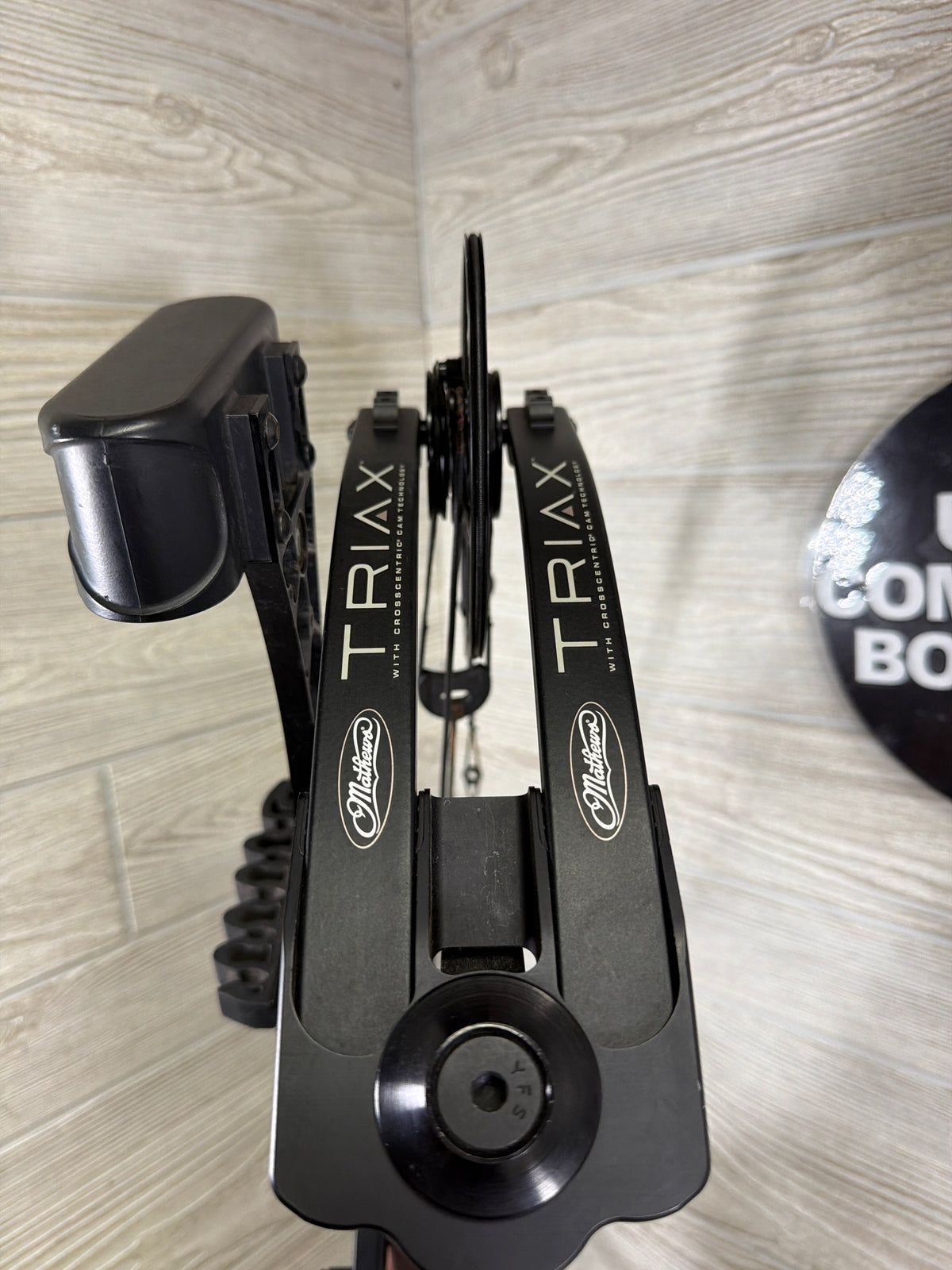 Used Mathews Triax 29.5" 70lb Black Bow Pkg