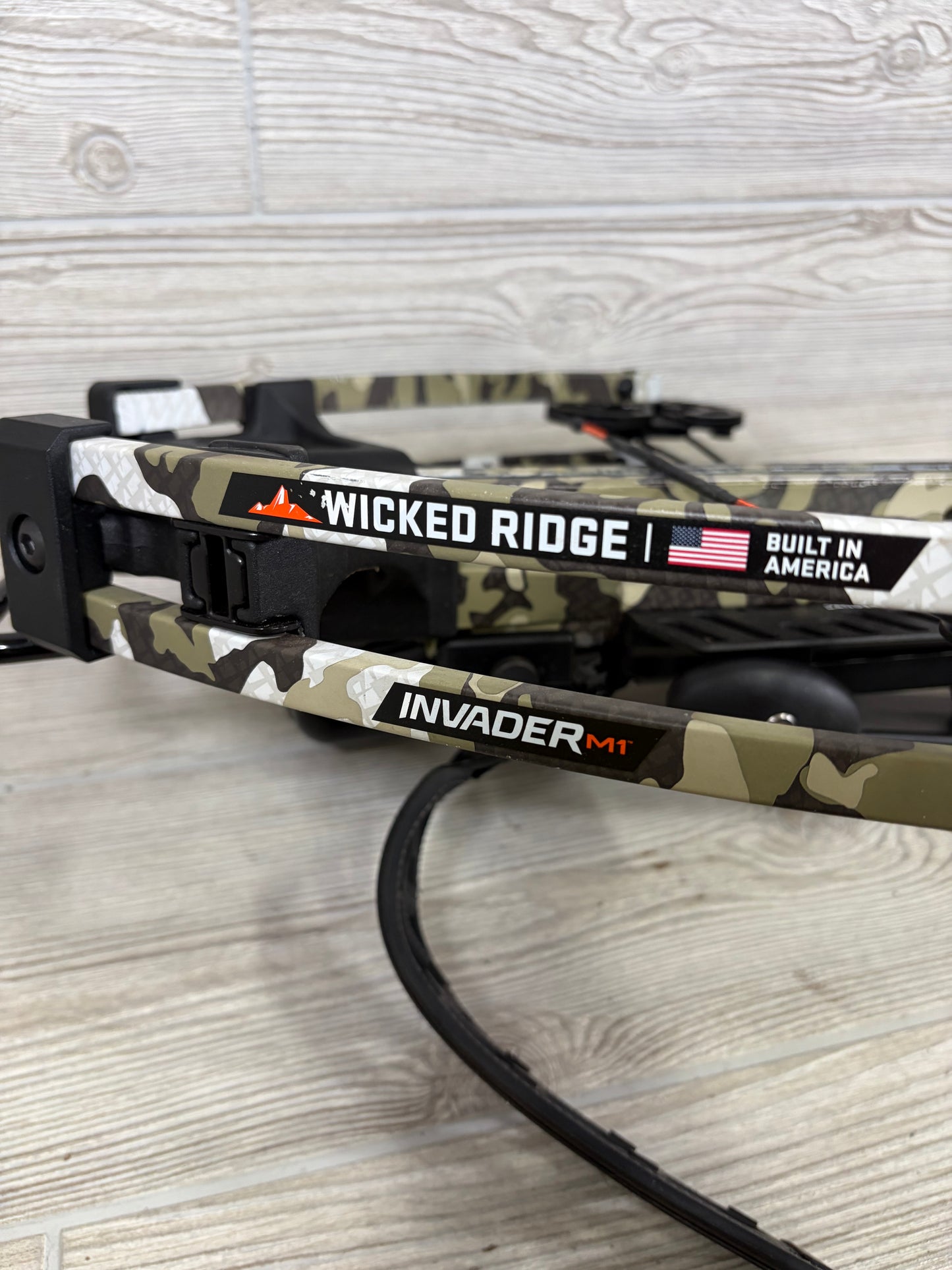 Used Wicked Ridge Invader M1 AcuDraw Package