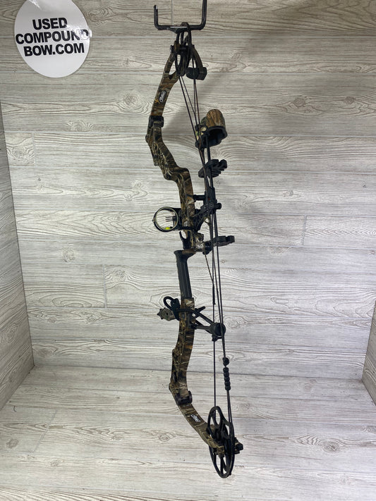 Used Mathews Z2 Right Handed Bow Package 27" 60-70# Lost Camo