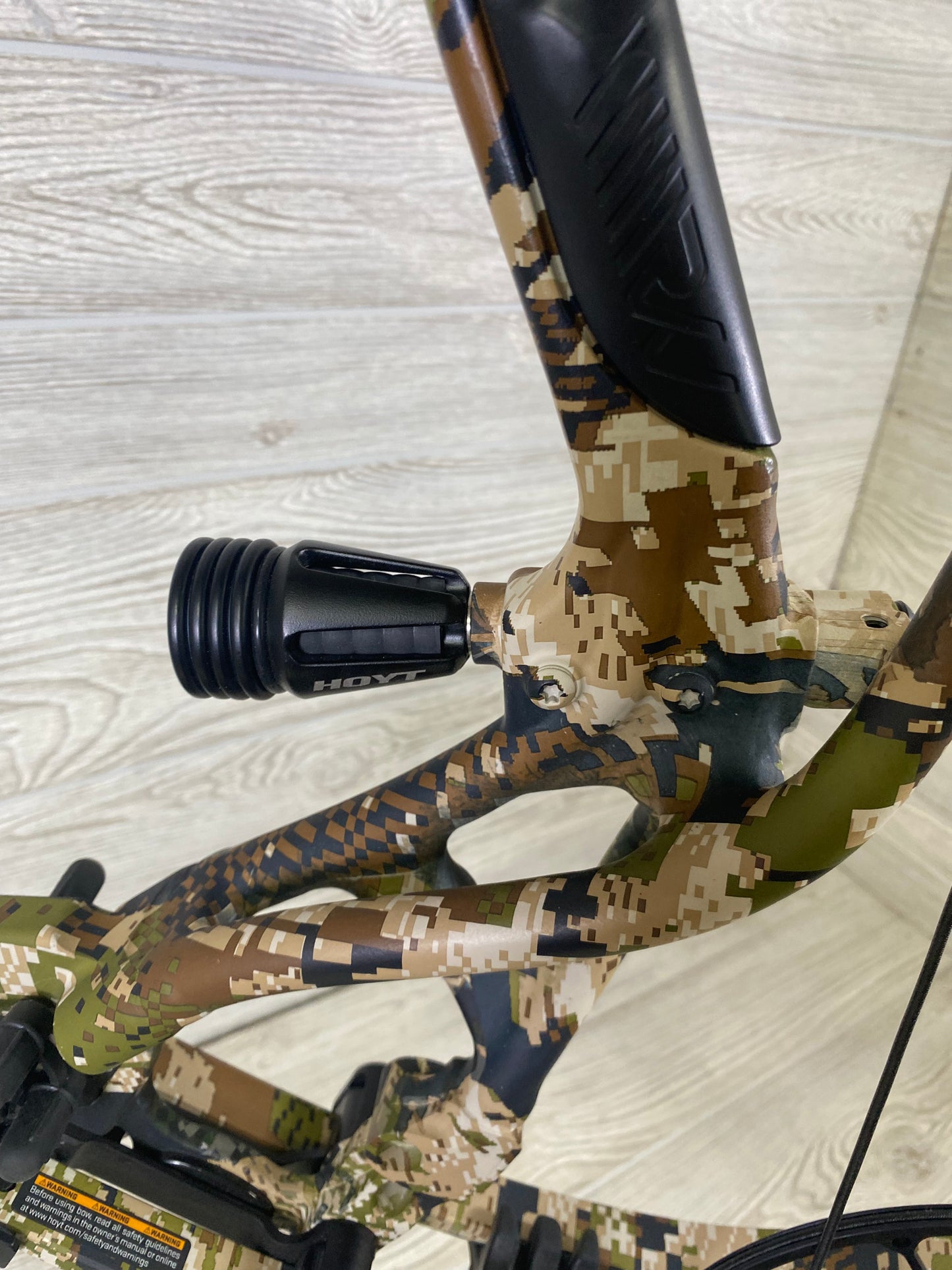 Hoyt RX-5 Sitka Subalpine 60-70# 25-30 Left hand PKG