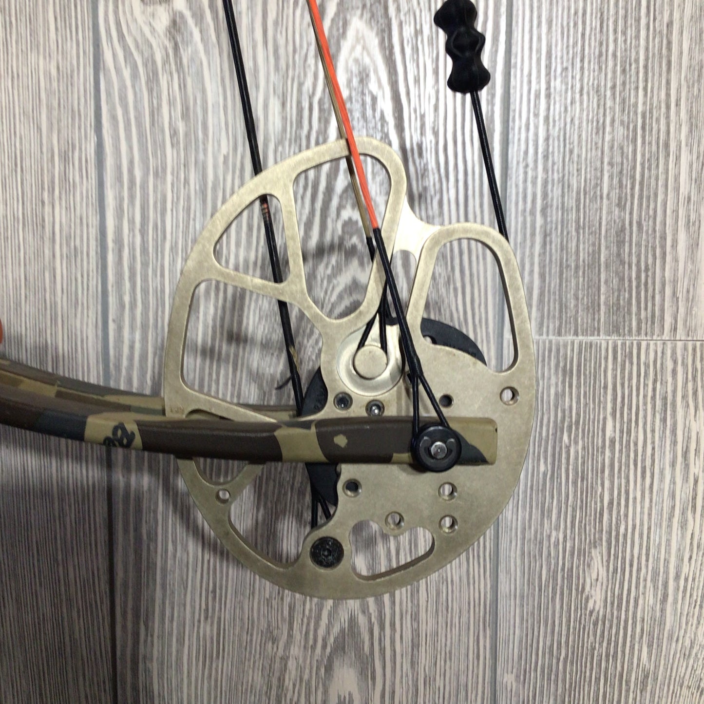 Used Bear Cruzer G2 RH Throwback Camo Package