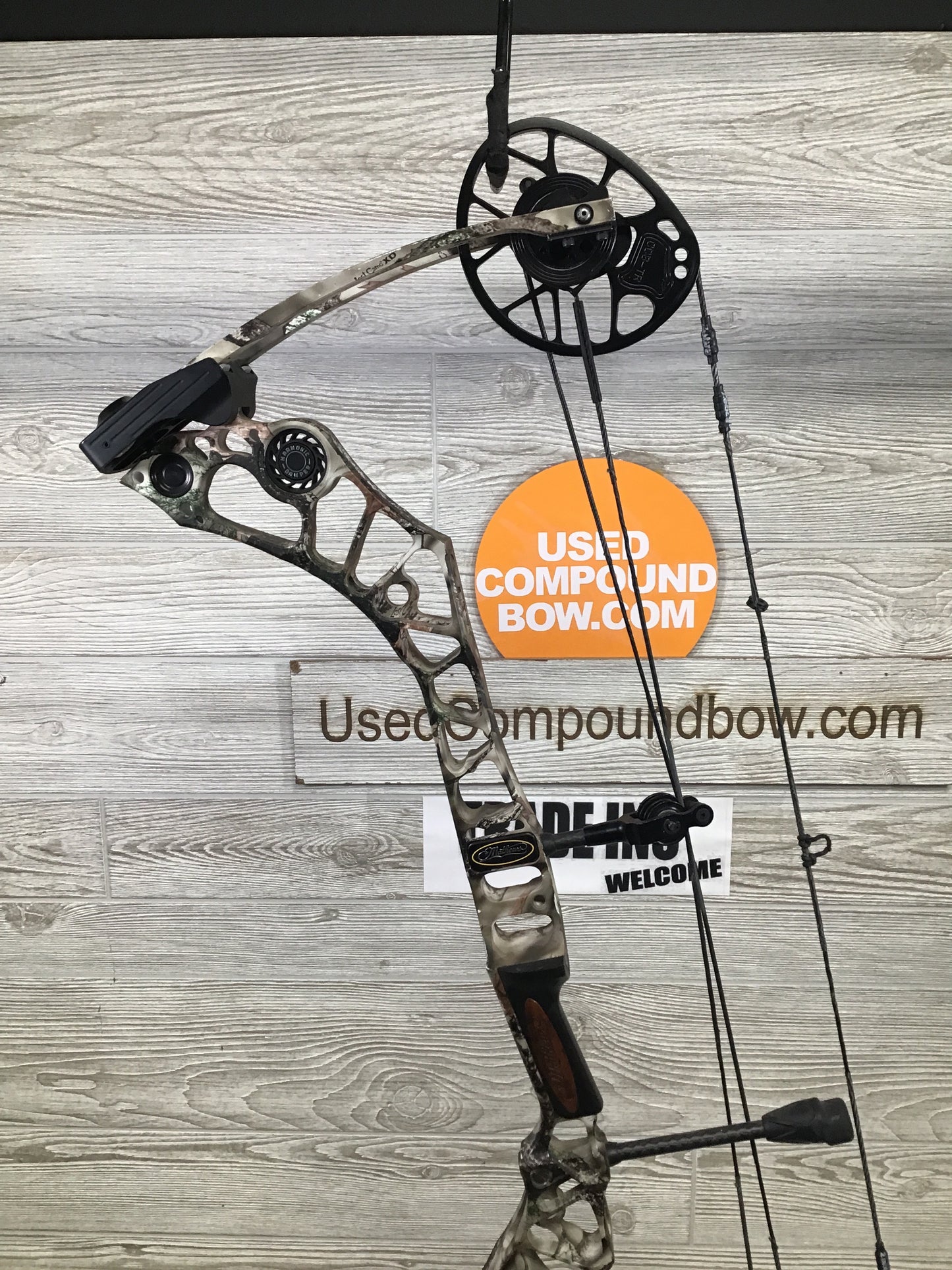 Used Mathews Stoke 50# max Right Handed Camo 28" Lost XD