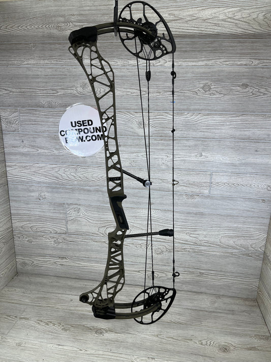 Used Mathews Lift X 33 Right Hand Ambush Green