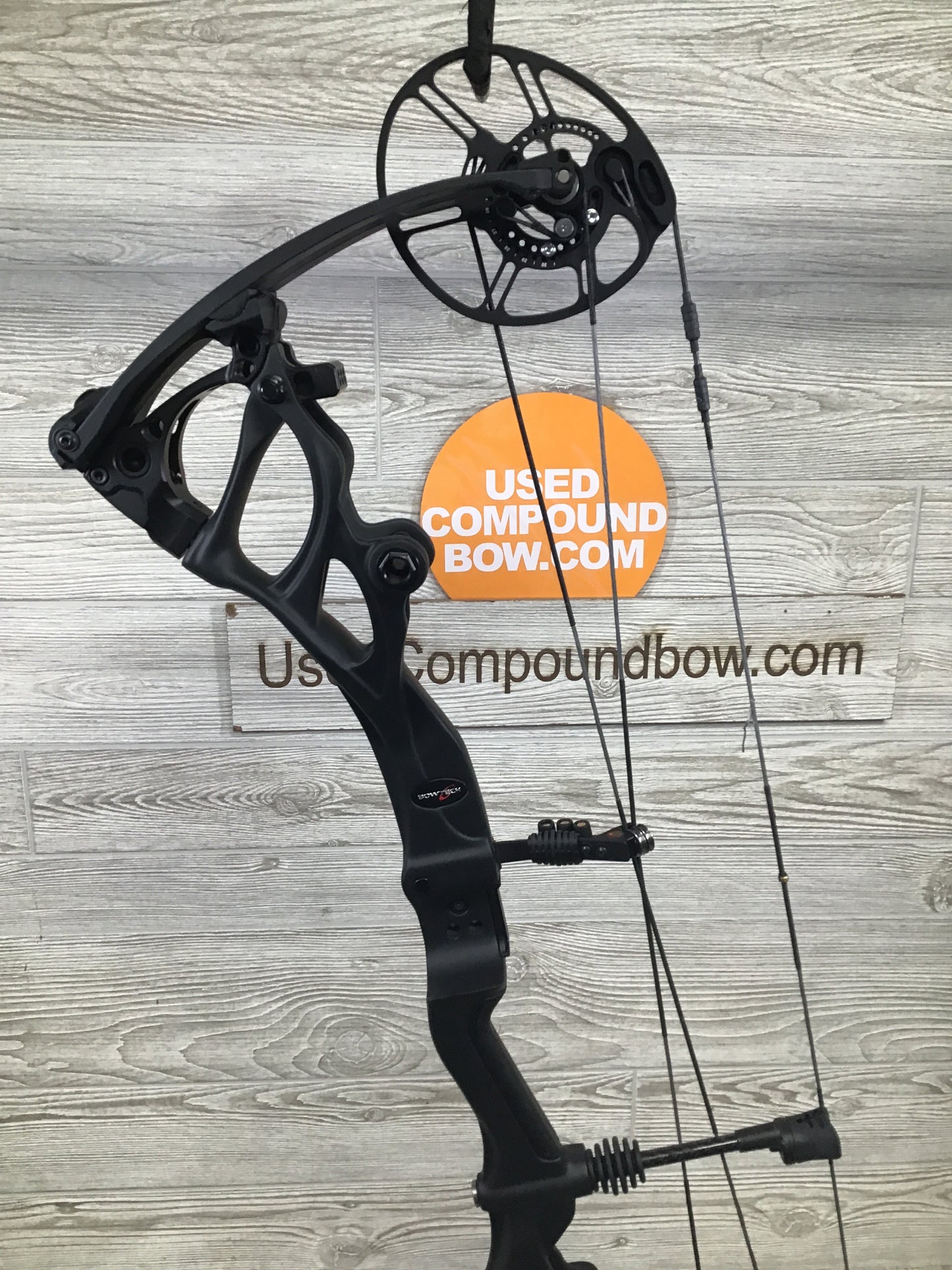 New Bowtech Carbon One Black 50-60 Right Handed