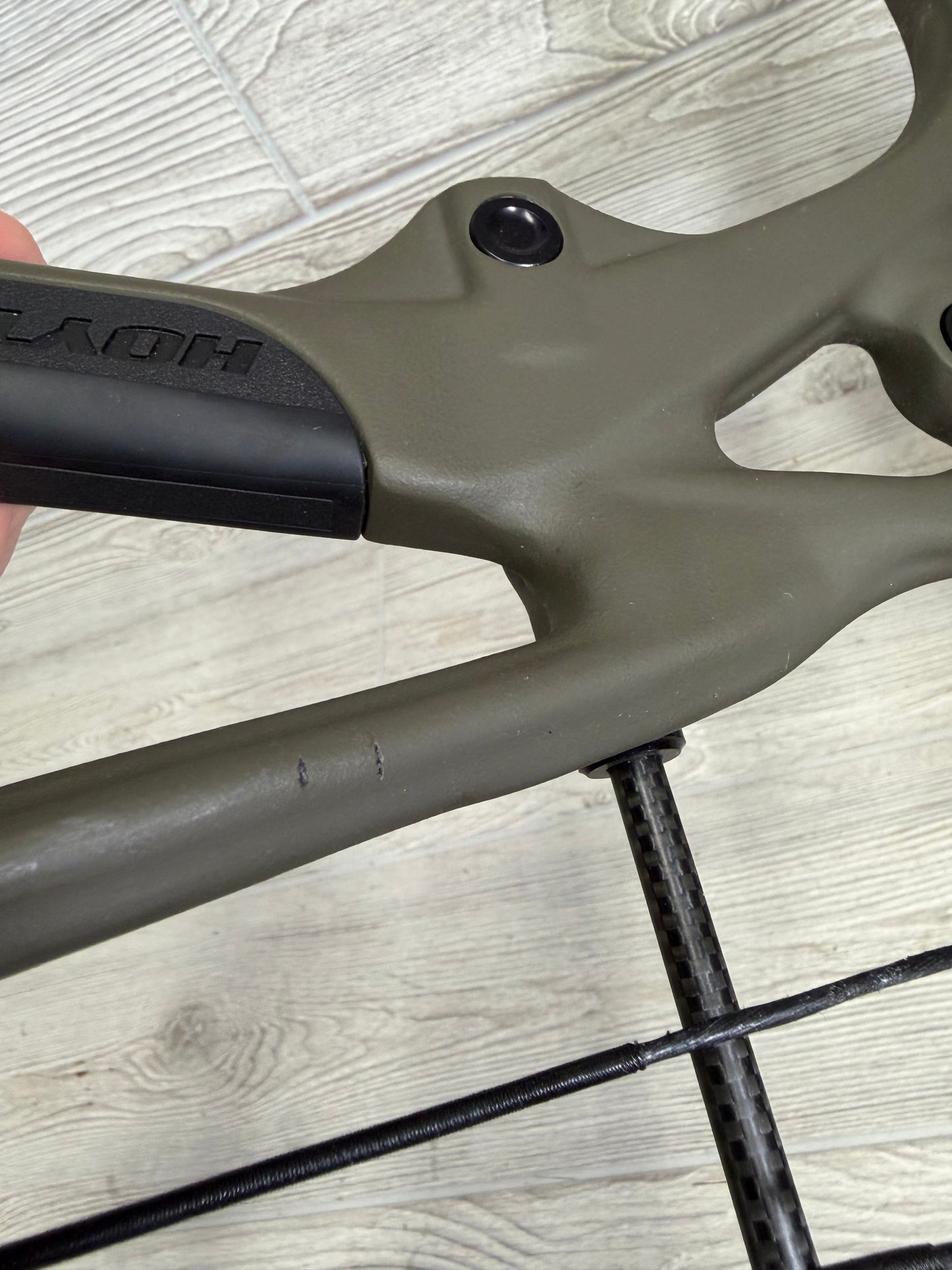 Hoyt RX-8 Ultra Right Hand Wilderness Green 60-70lbs 27-32"