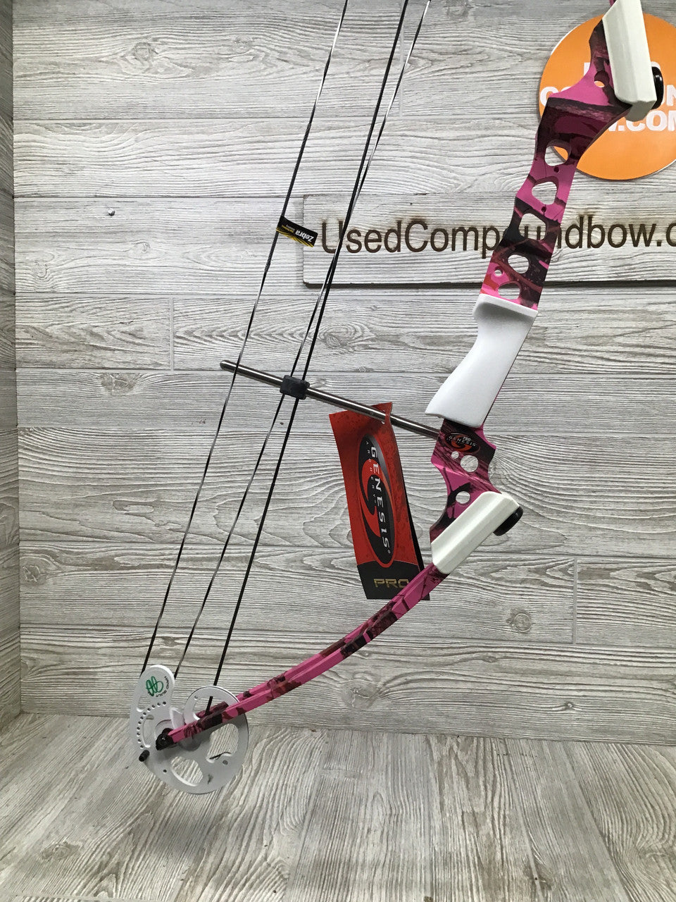 NEW Genesis PRO left handed bow Pink camo