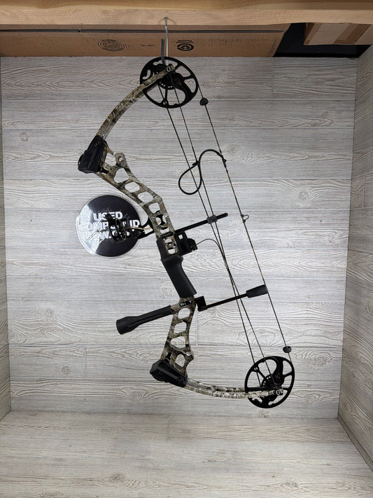 Mission Riot Right handed youth/adjustable package.