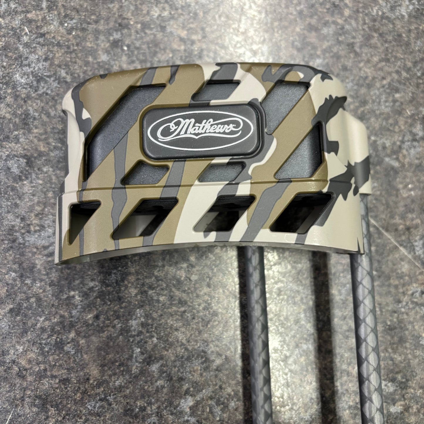 Used Mathews LowPro Detachable Right Hand Quiver Bottomlands