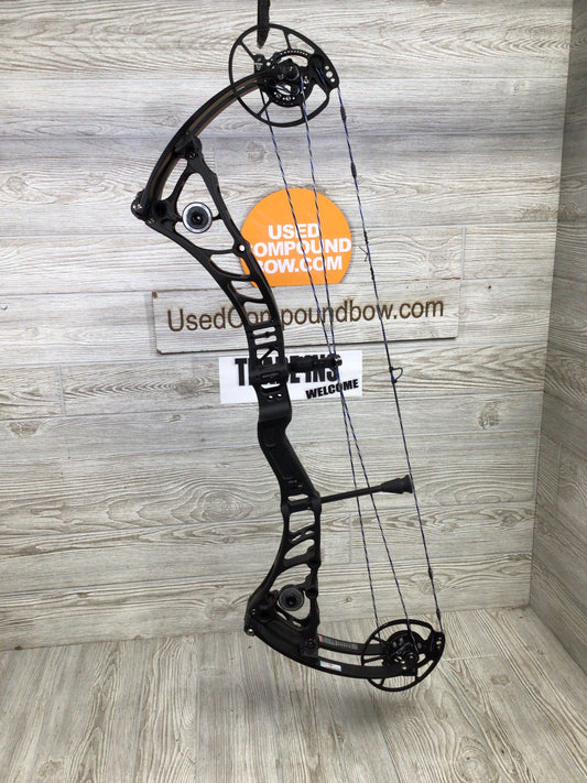 Used Bowtech Virtue Right Hand Black 60-70lb Bow