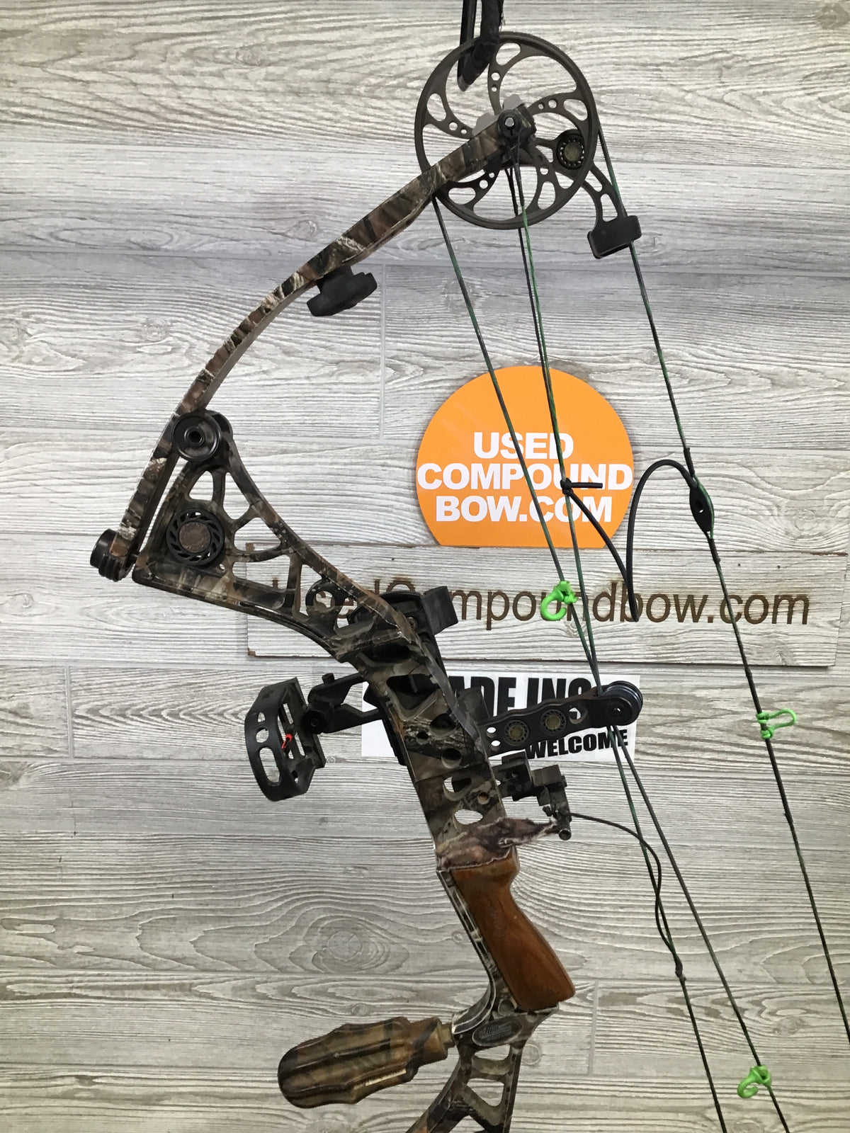 Mathews DXT right hand hunt ready package 60-70# 25"