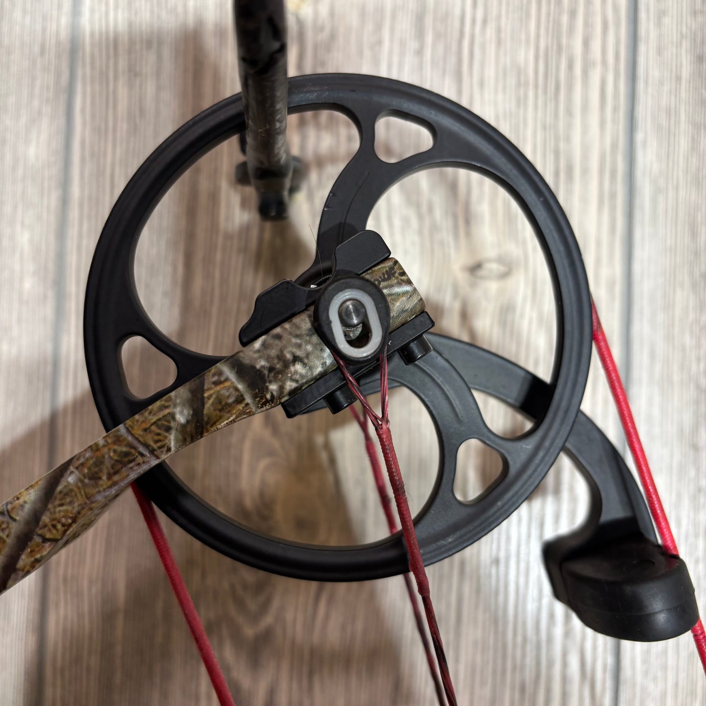 Used Mission Flare Right Handed Bow Package