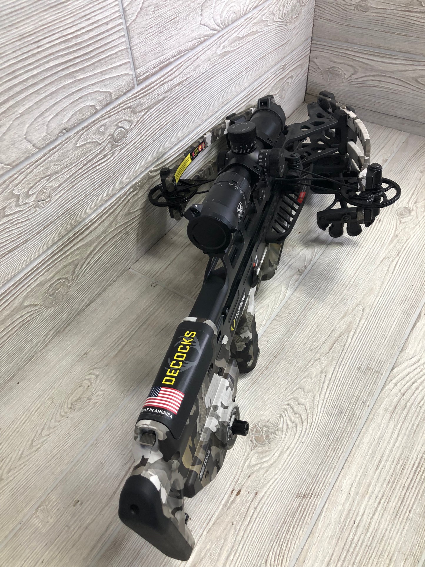 Used Tenpoint TX 440 VEKTRA Camo Package
