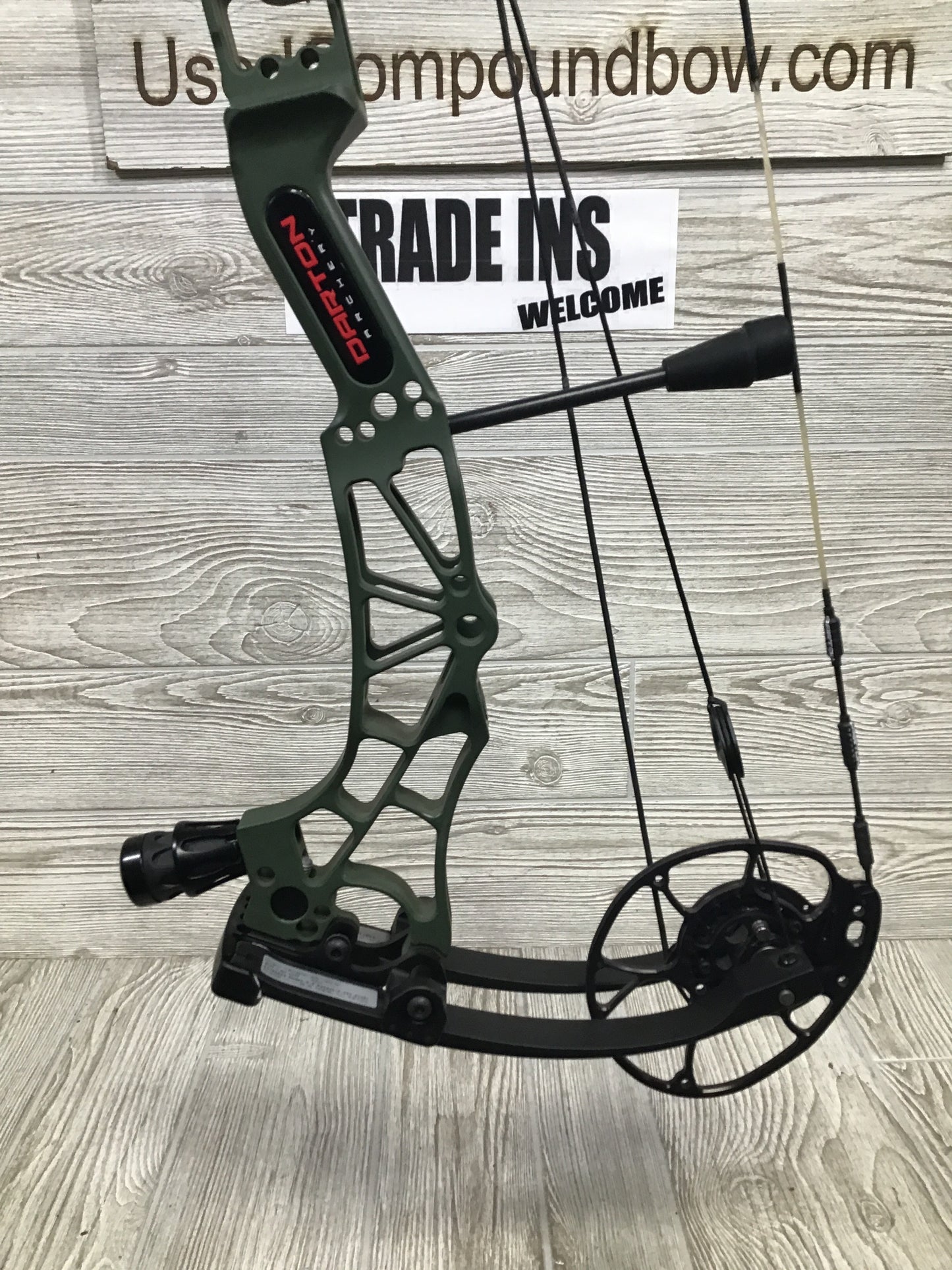 Darton Sequel 31 Right Handed 60-70# Green