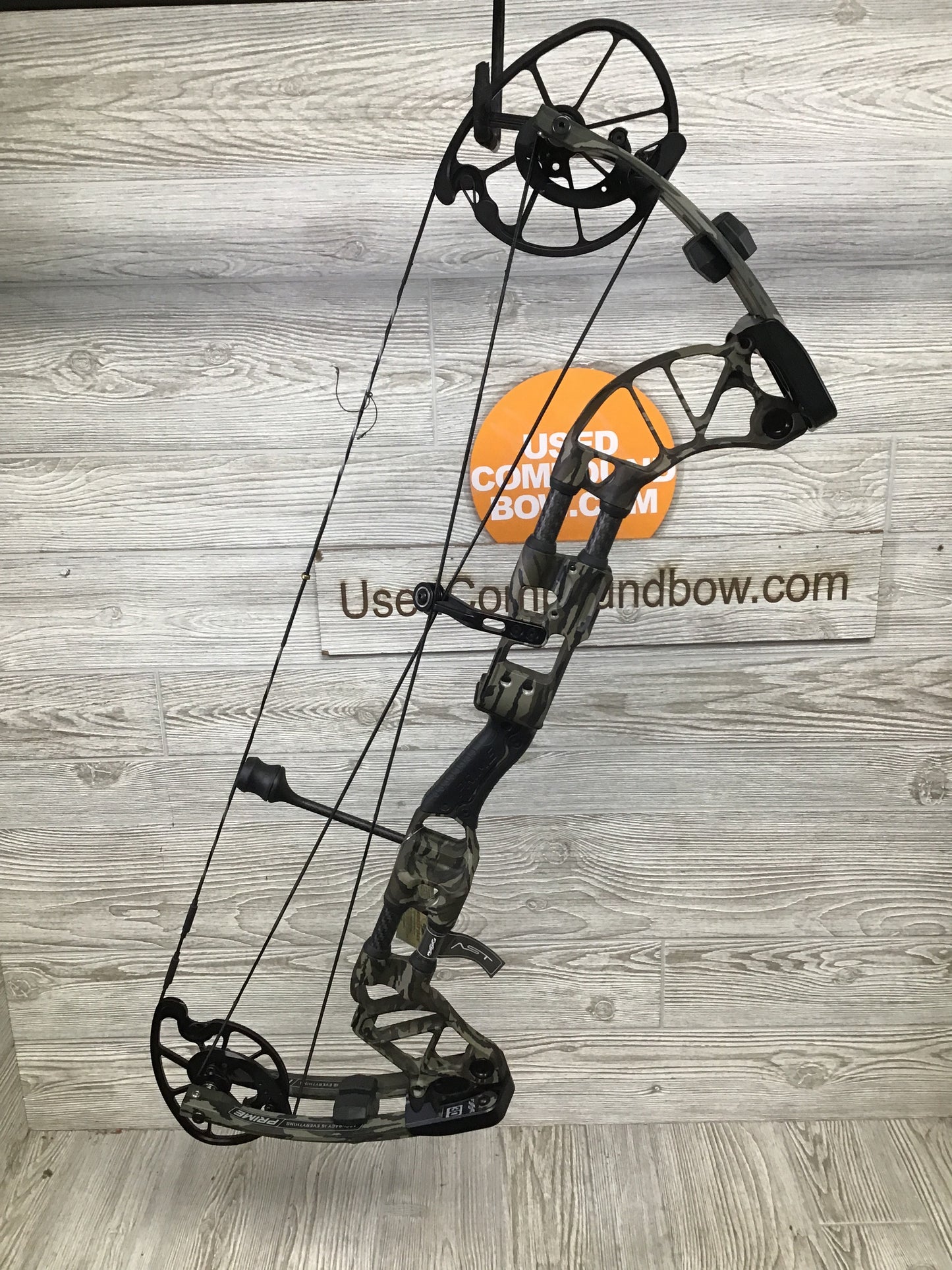 Prime Form 30 60-70 Mossy Oak Bottomlands 29" Right Handed