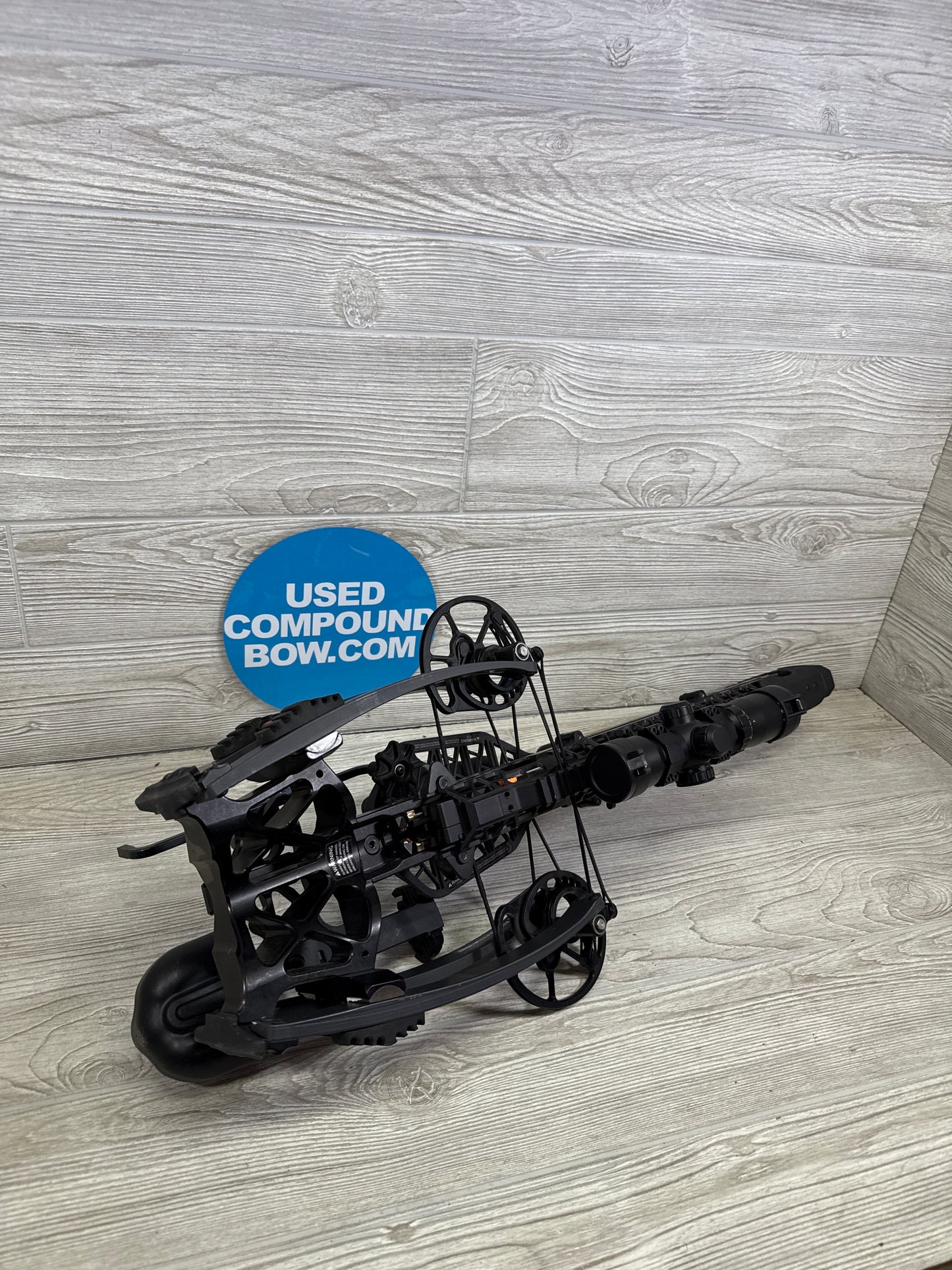 Used Ravin R500 Black Crossbow Package