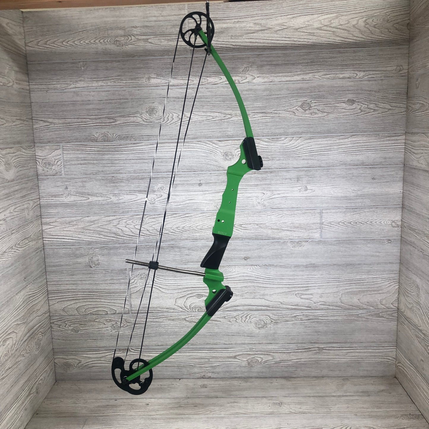 Genesis Right Handed bow Green Original Nasp
