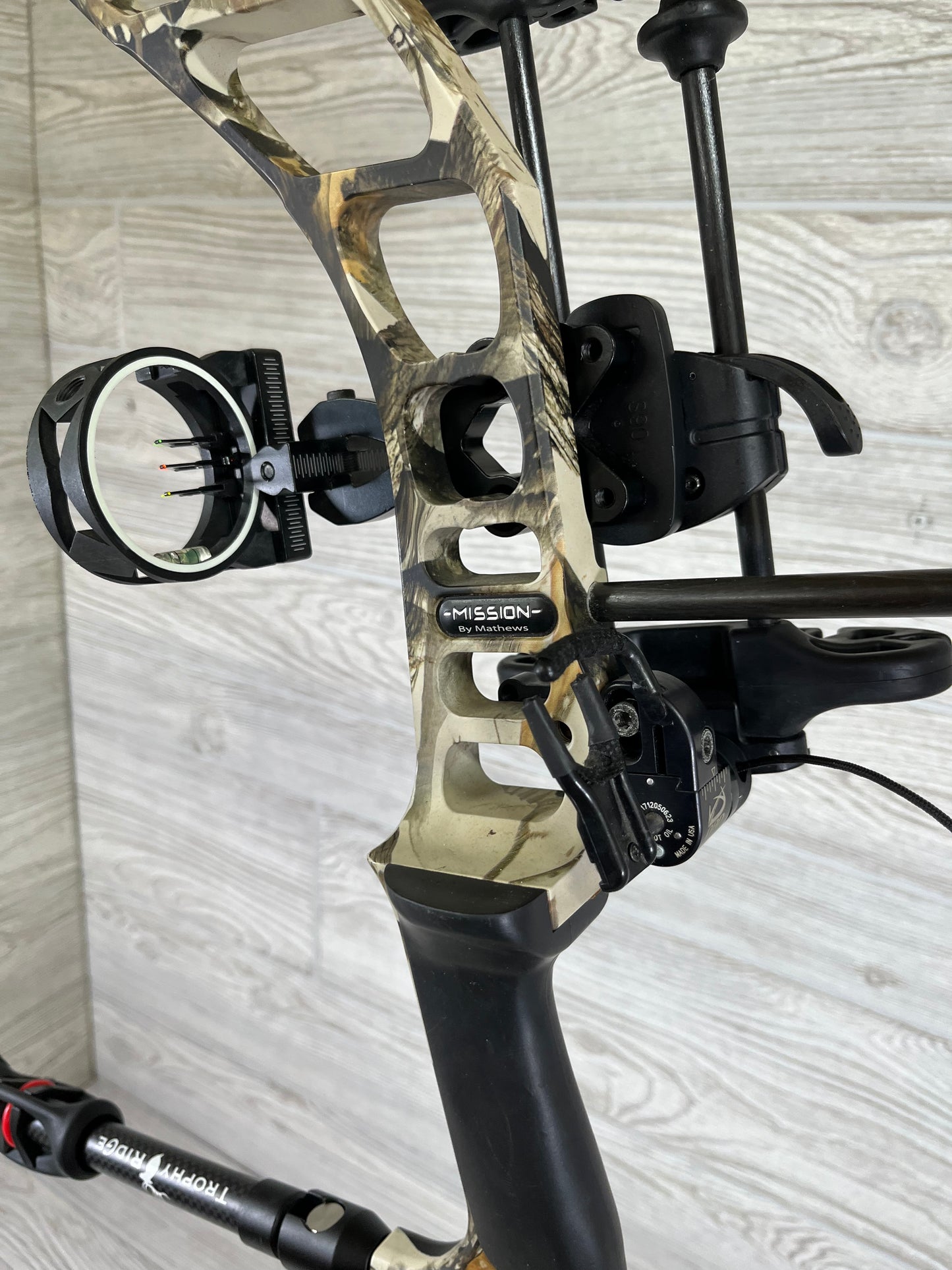 Used Mission Hype DTX Right Hand Camo Bow Pkg