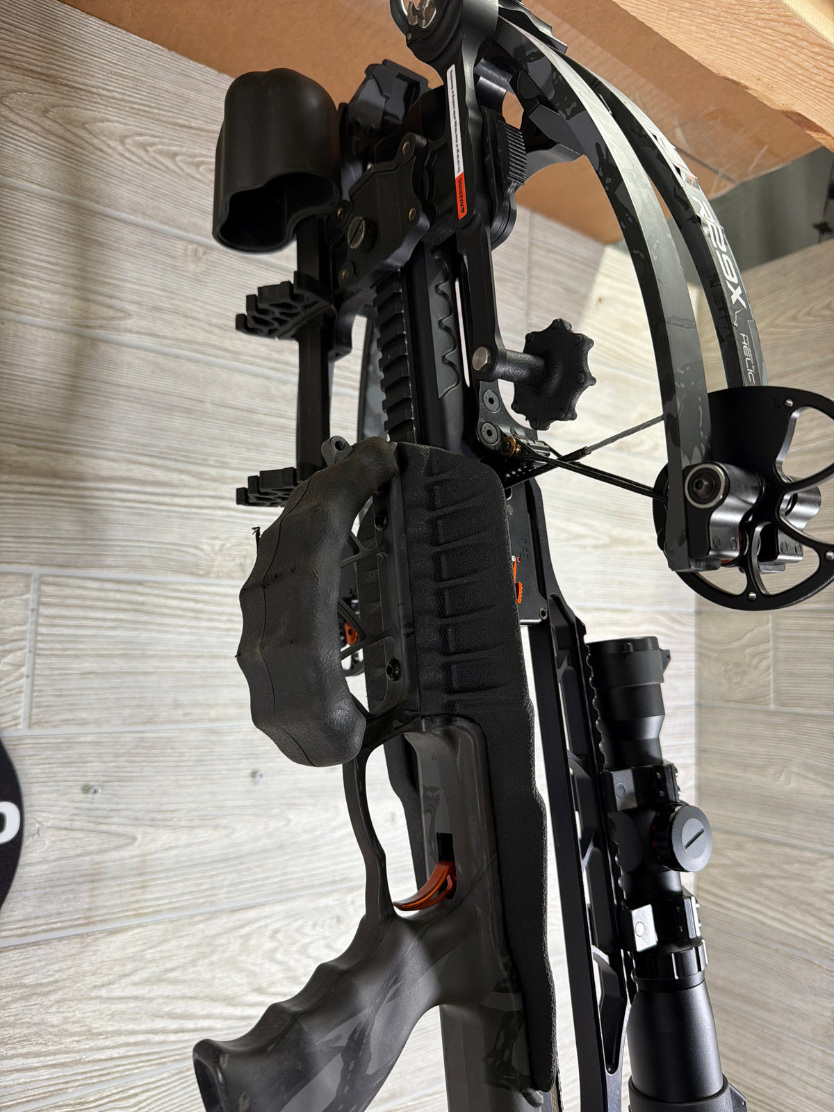 Used Ravin R29X Predator Dusk Camo Crossbow PKG