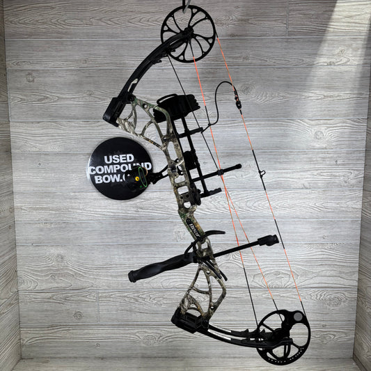 Bear Species LD Right Handed Bow Pkg