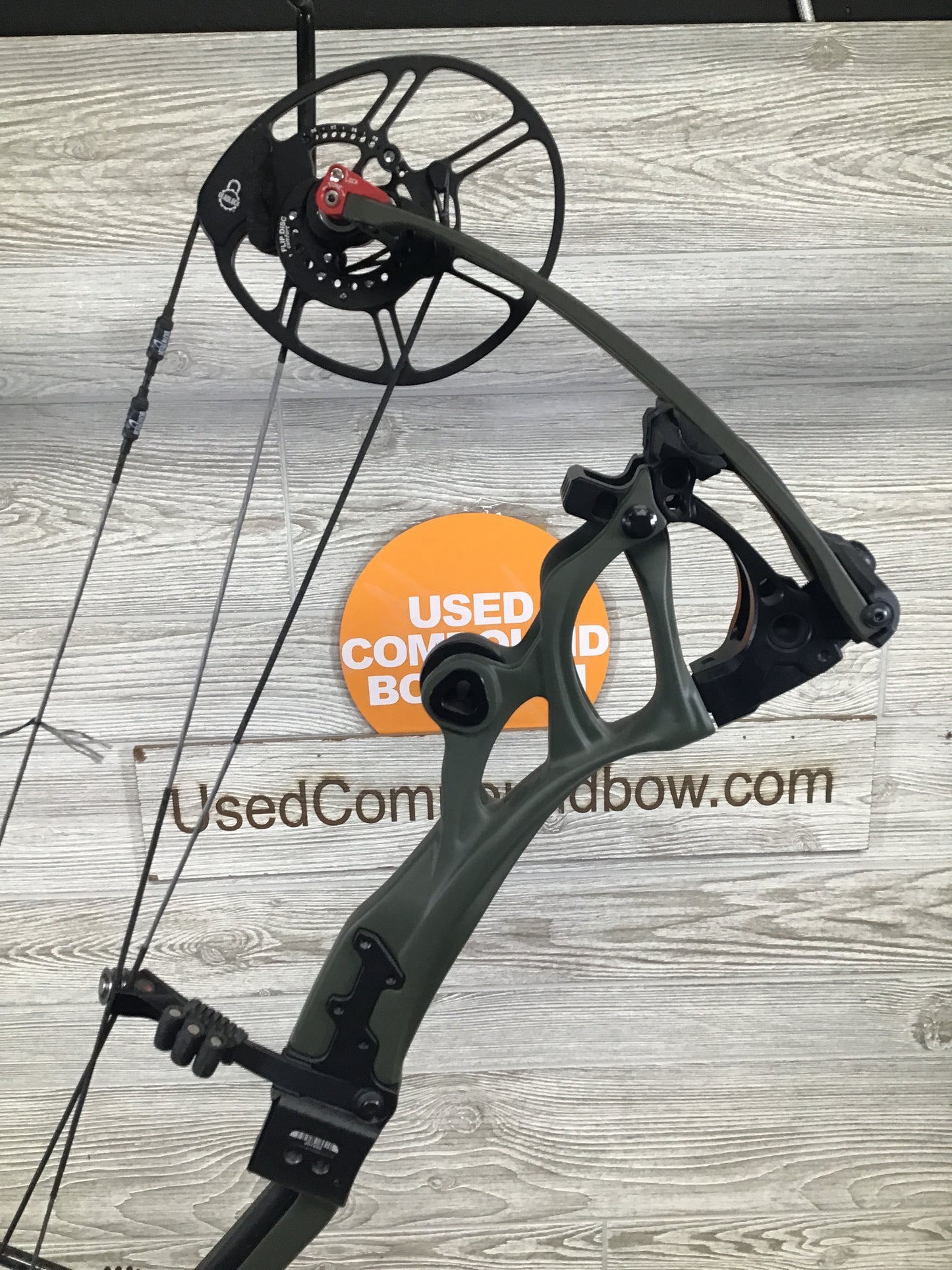 Bowtech Carbon One 60-70# Right Handed OD Green