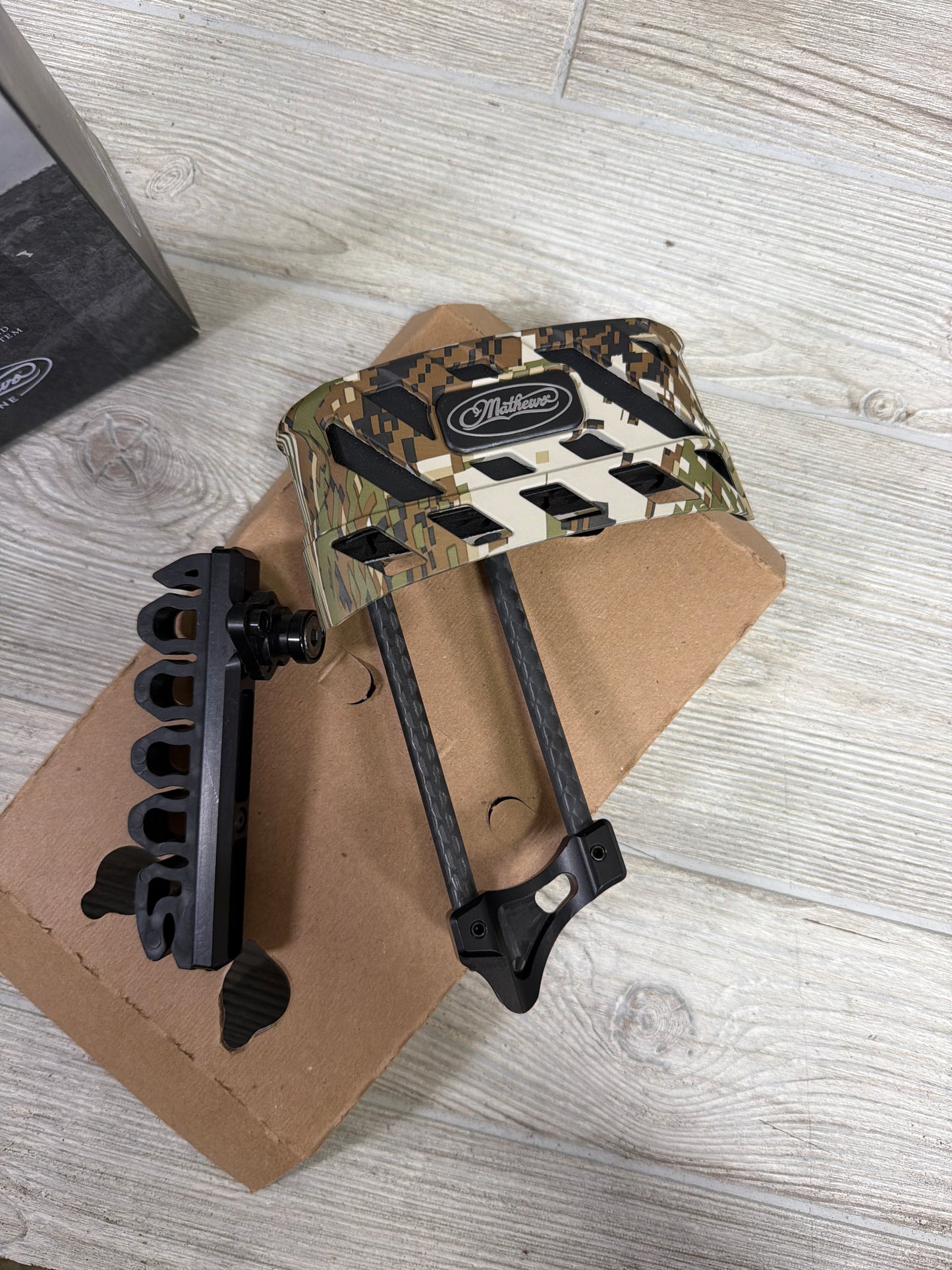 Mathews LowPro Quiver Sitka Subalpine Left Hand