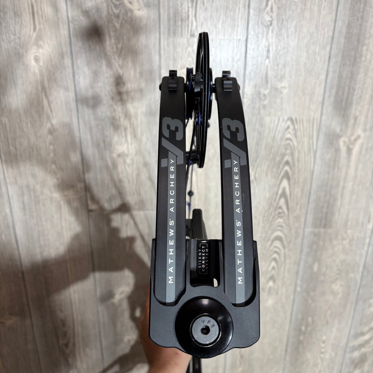 Used Mathews V3 27 RH Black