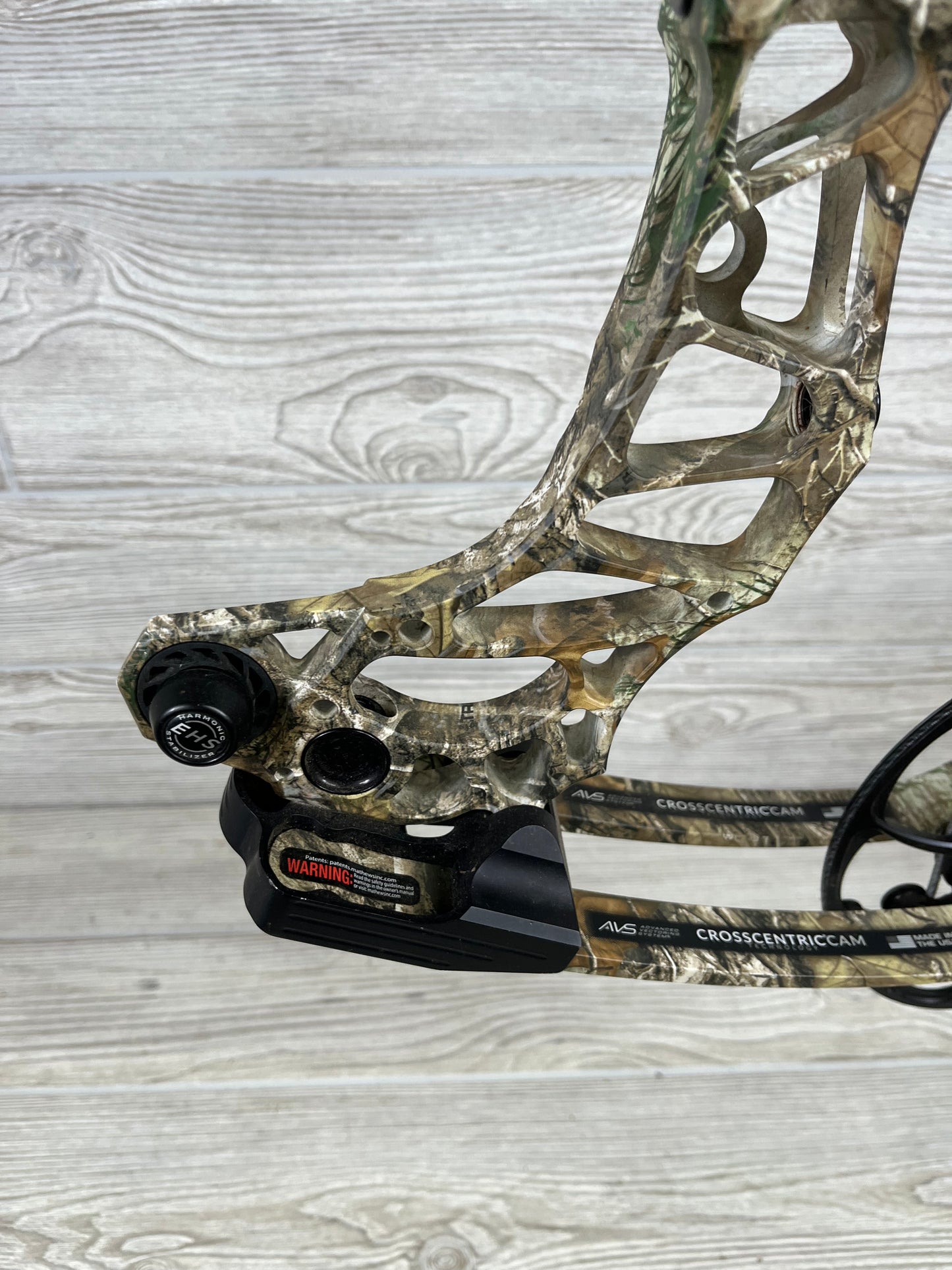 Used Mathews Vertix 29" 70lb RH Realtree Edge Bow Only