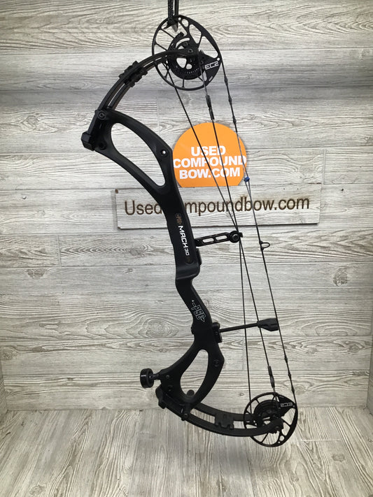 Used PSE Mach 30 DS Black Right Handed 24.5-30" 60/70#