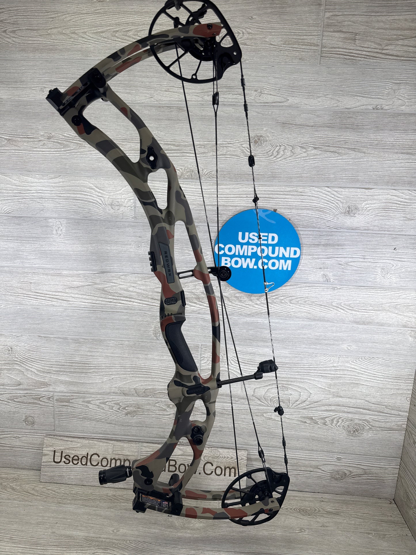 Hoyt RX-10 Ultra RH Duck Camo 60-70 lbs.