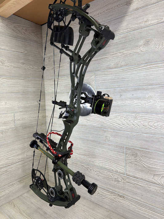 Used Bowtech Solution SS LH bow package