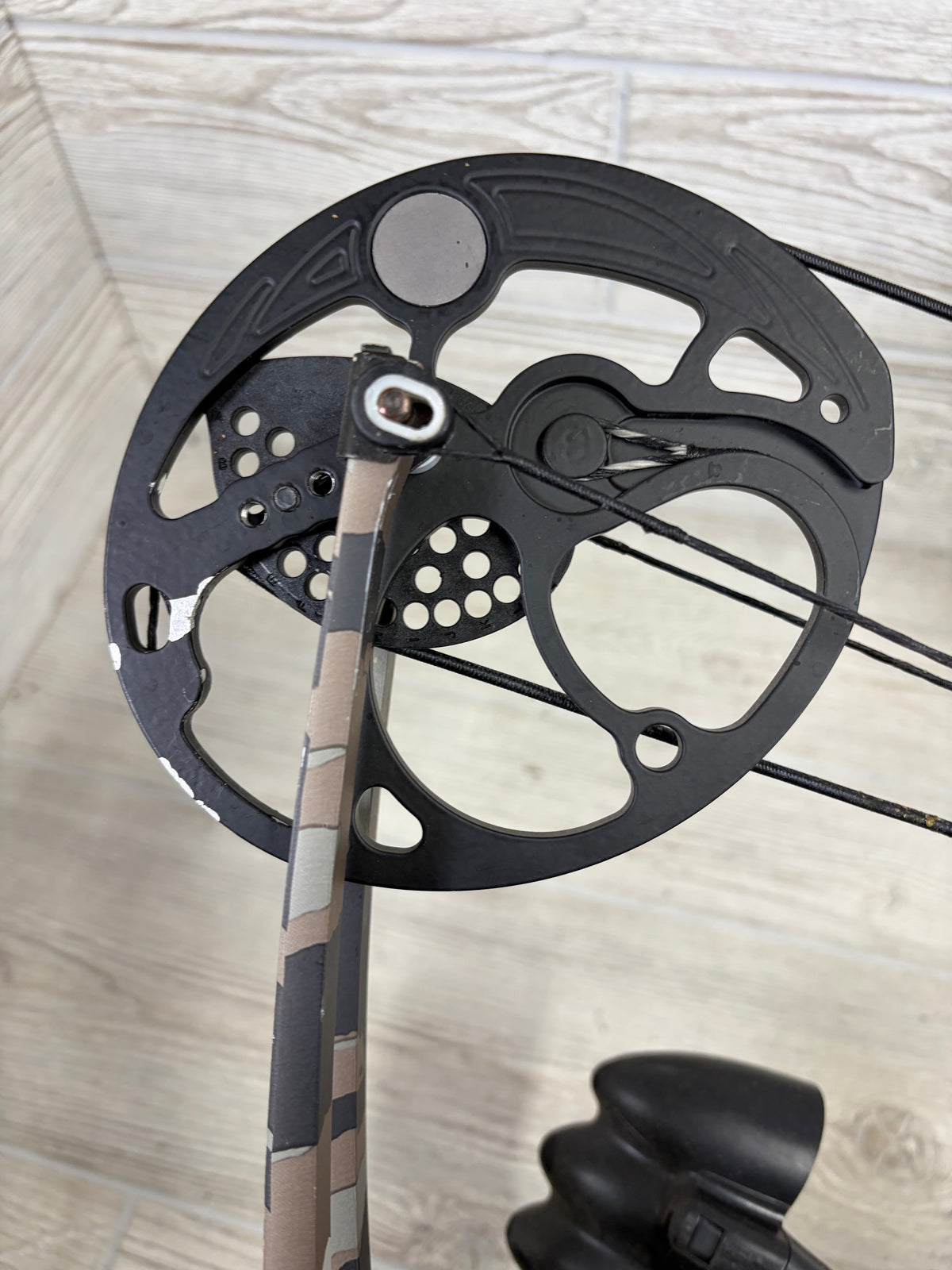 Used Mission Switch Right Handed Camo Pkg