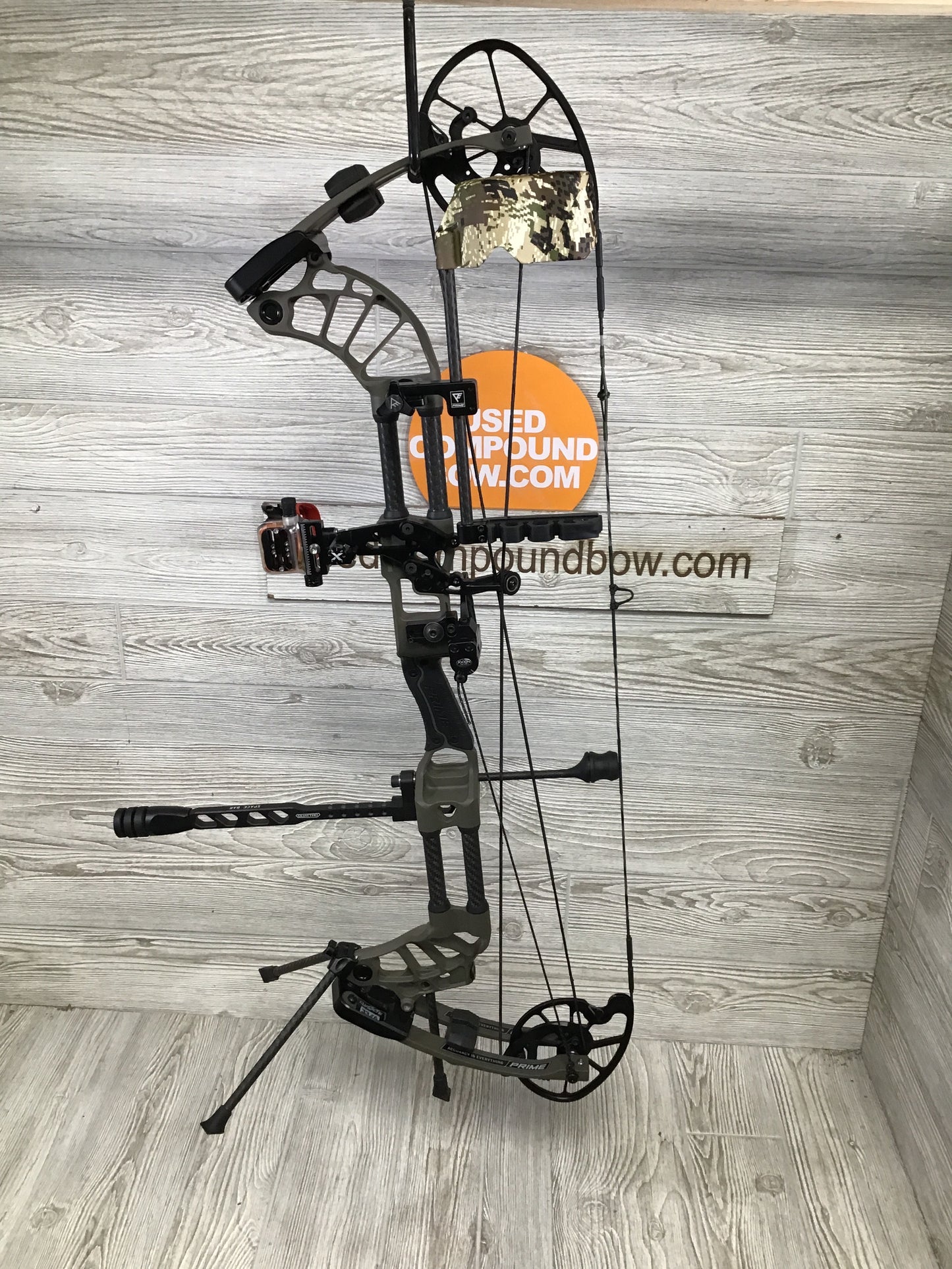 Used Prime Divide 33 50-60# Morel LH Package