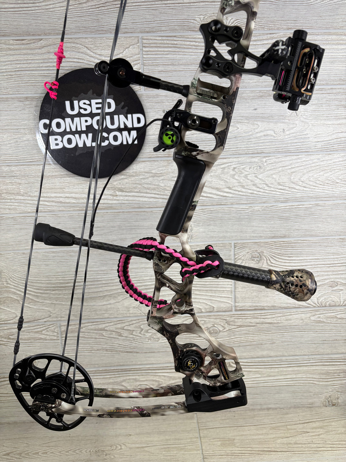 Used Mathews Avail RH Lost XD camo bow package 27" 50#