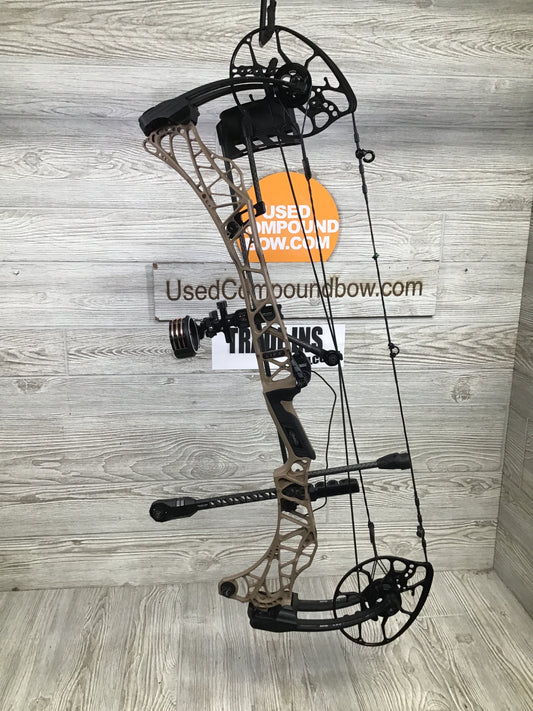 Used Mathews Lift X 29.5 Right Hand Earth riser/ Black Limbs 27.5/60# LOADED Pkg