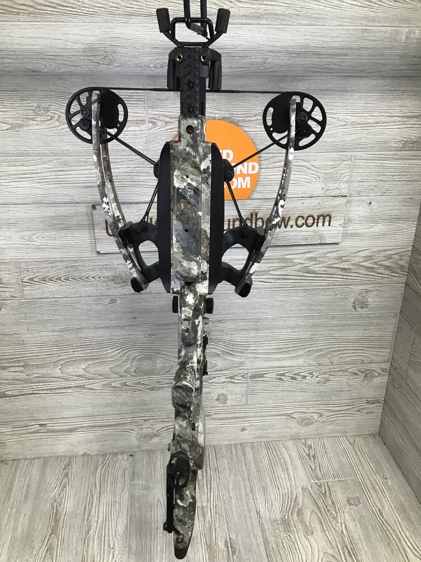 Used Tenpoint Nitro 505 New Strings and New Limbs!!