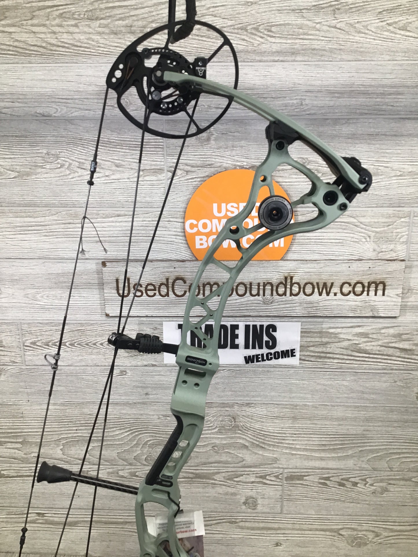Bowtech EVA SHOCKEY GEN 3 Forest Left Hand 50lb