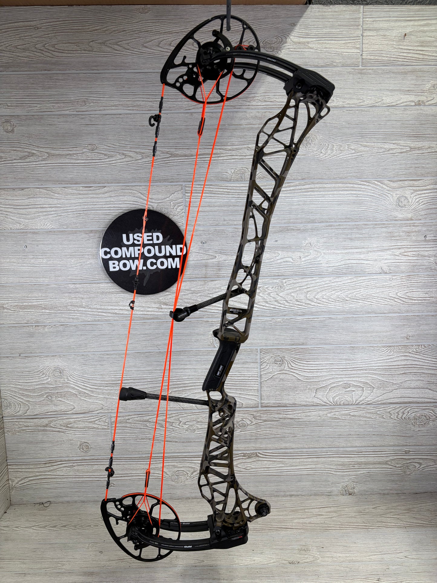 Mathews Lift 33 Right-Handed Bottomlands Bow