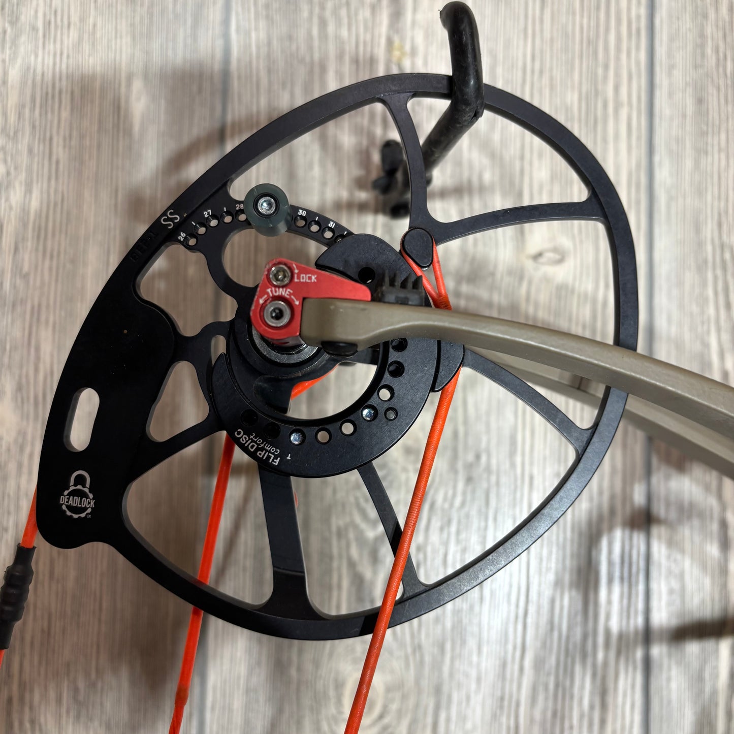 Used Bowtech SS34 RH Sandstone 50lbs