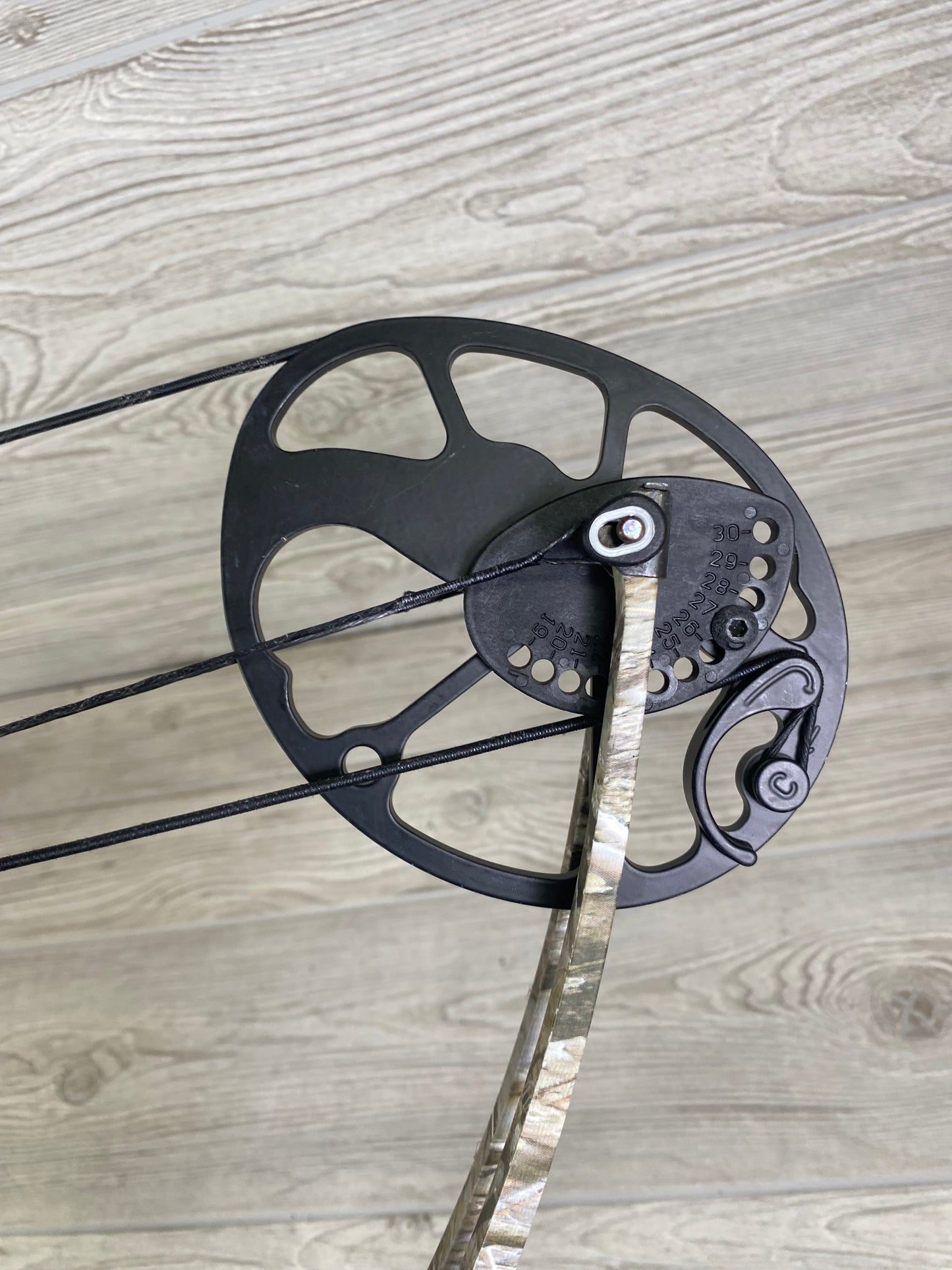 Mission Craze Right Handed Bow PKG