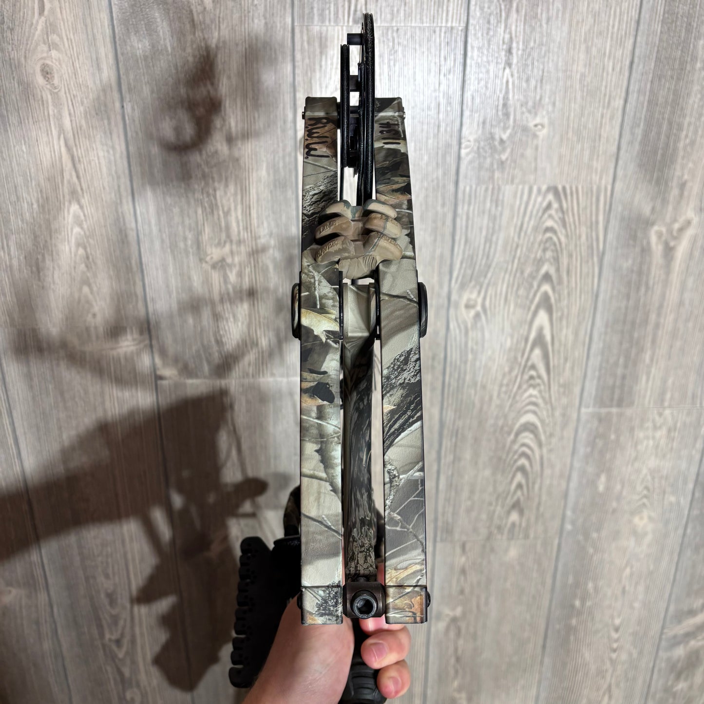 Used Diamond Iceman Left Handed package 60-70# Camo
